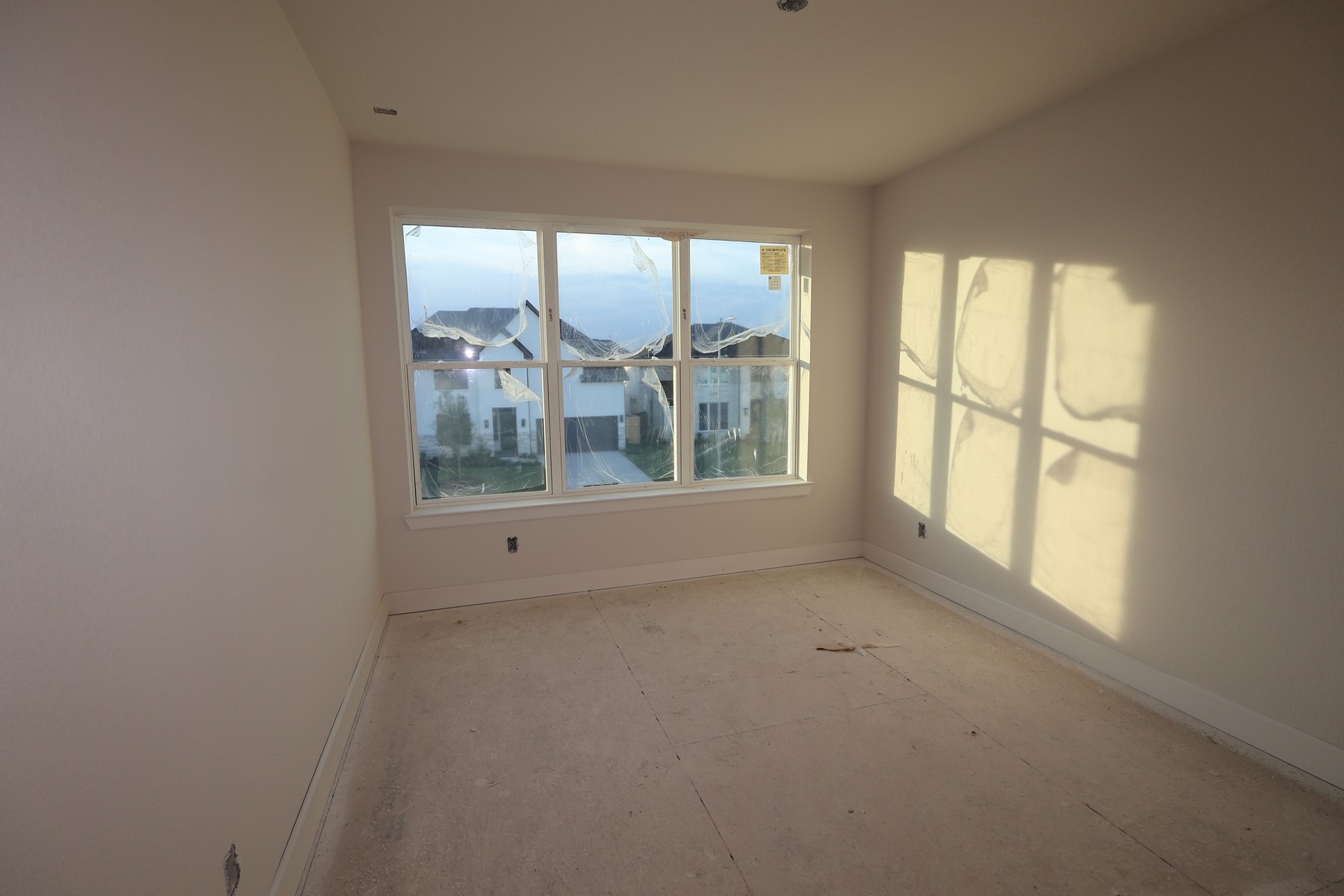 5011 Nesbit Path Property Photo 11