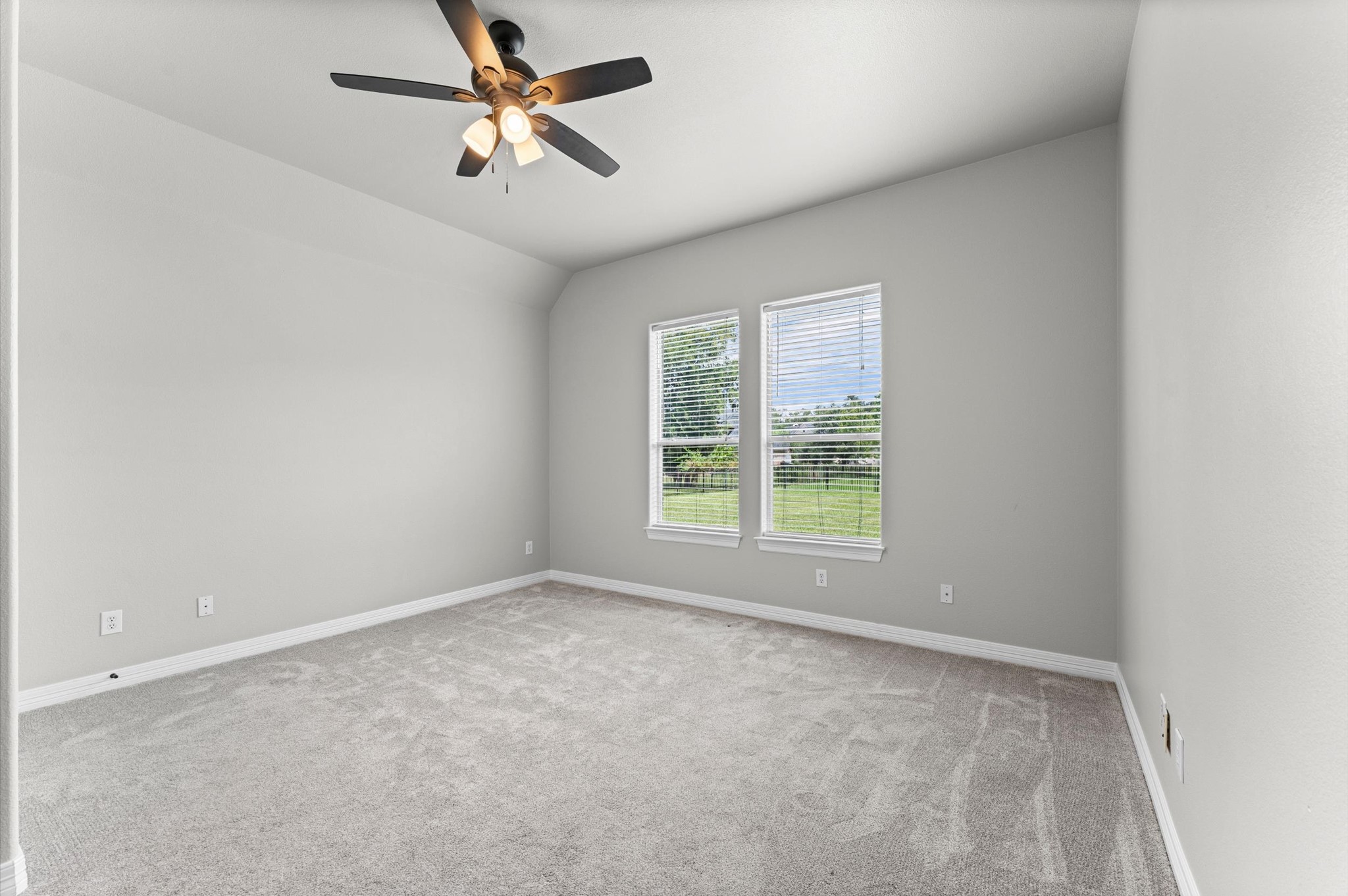 9019 Lady Laura Lane Property Photo 24