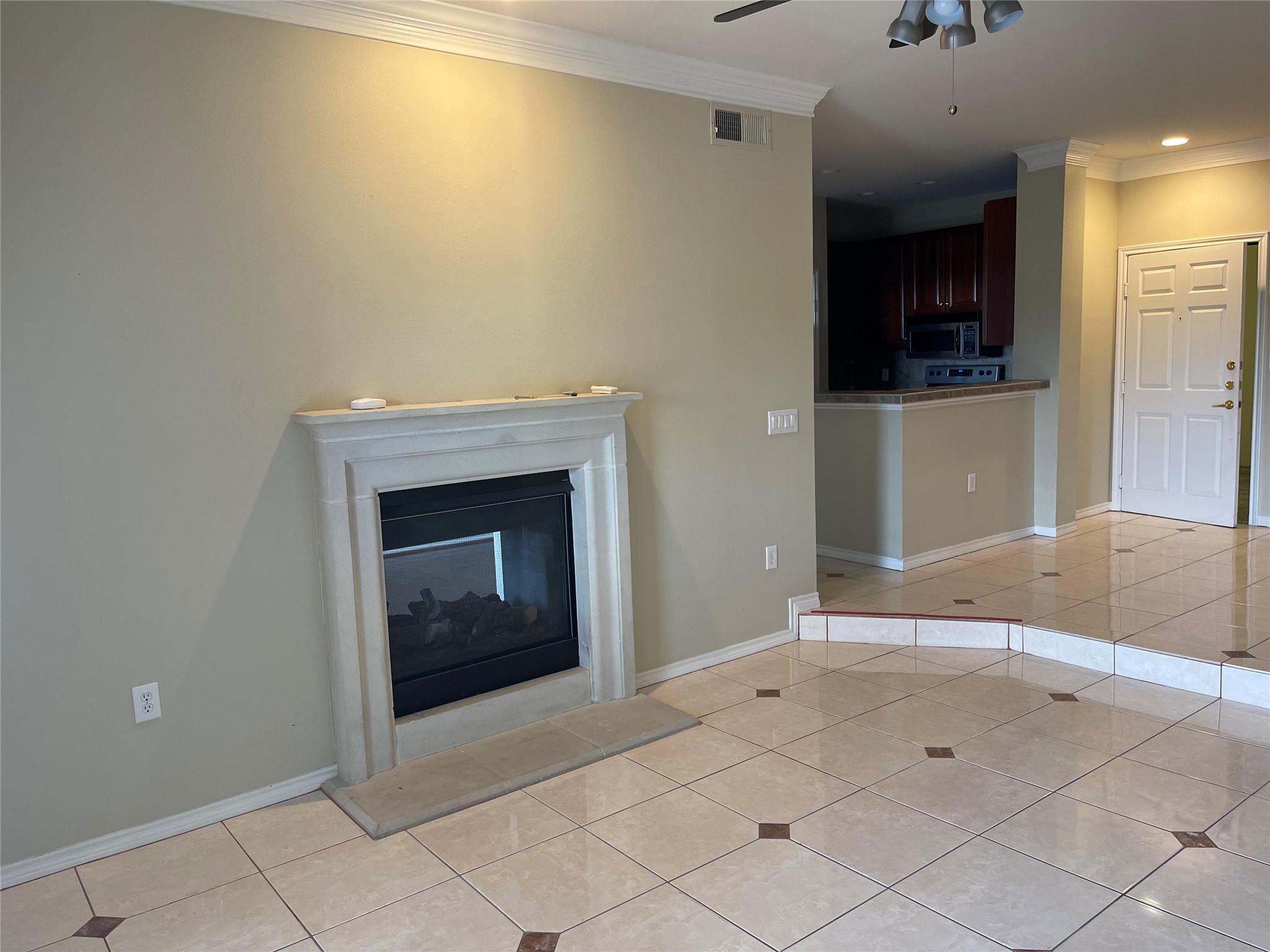 2400 Mccue Road 430 Property Photo 8