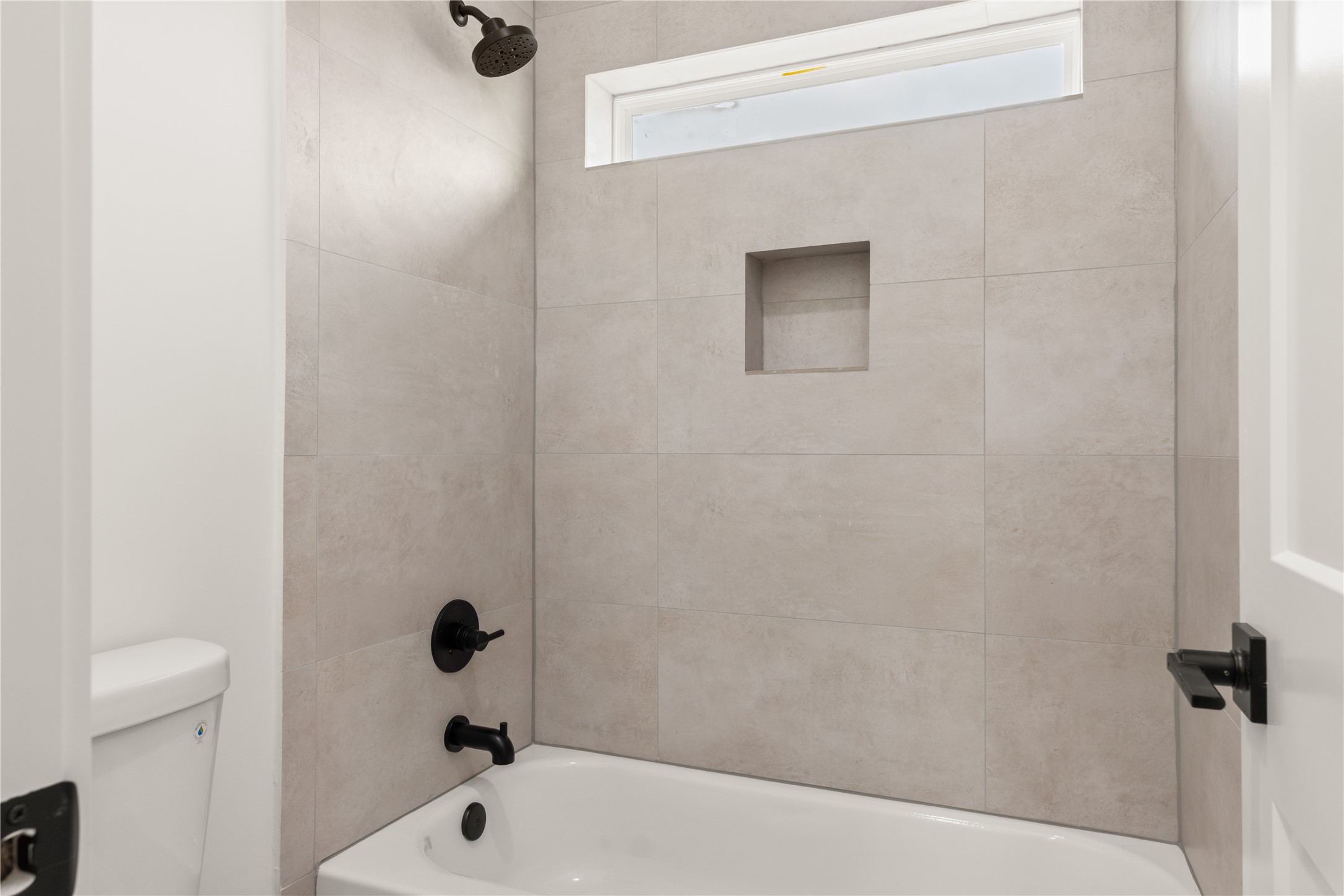 107 Tolima Dove Street Property Photo 25