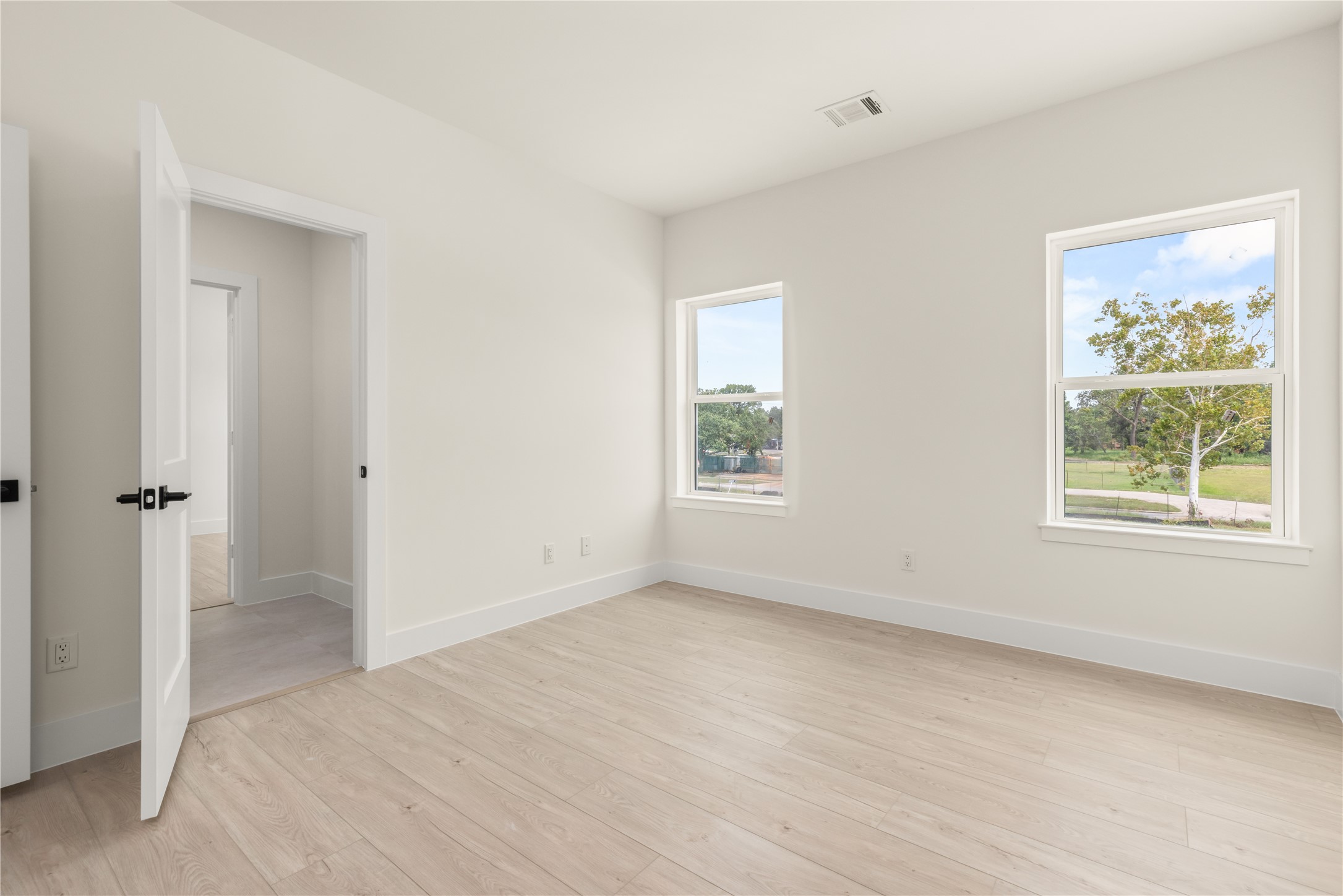 107 Tolima Dove Street Property Photo 26