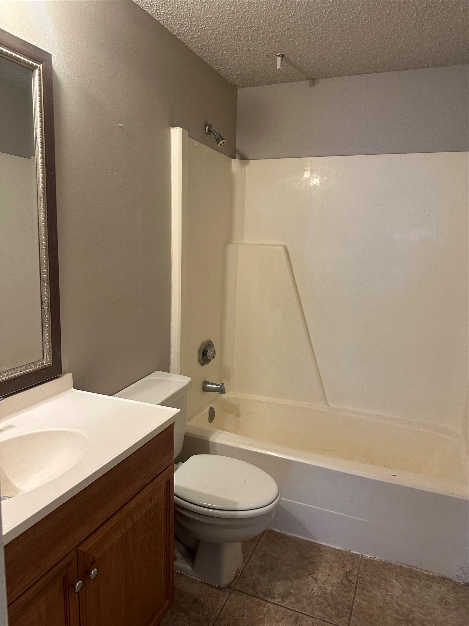 10104 Waterstone Drive Property Photo 10