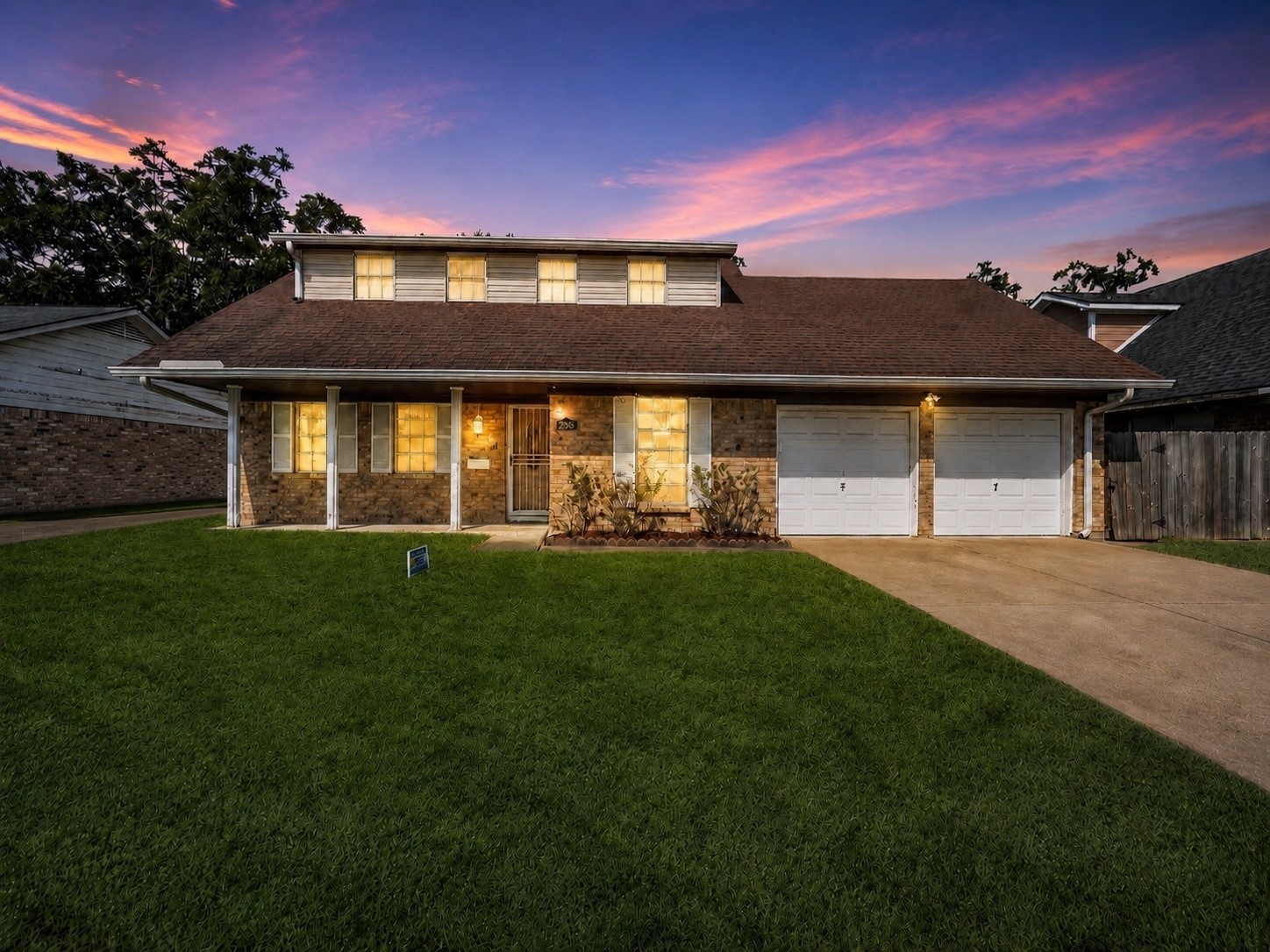 2808 Burke Road Property Photo 1