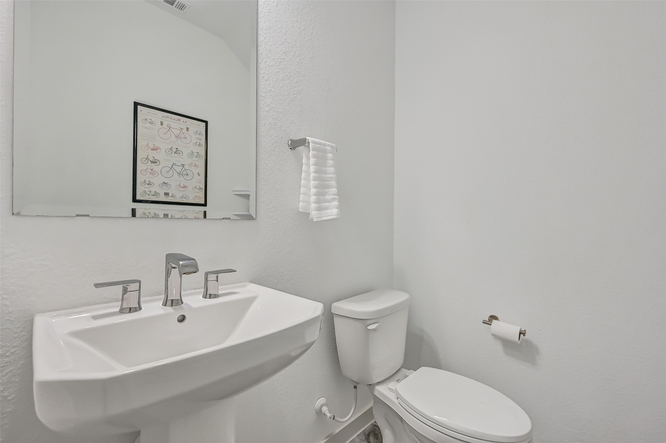 1570 Mustang Trail Property Photo 11
