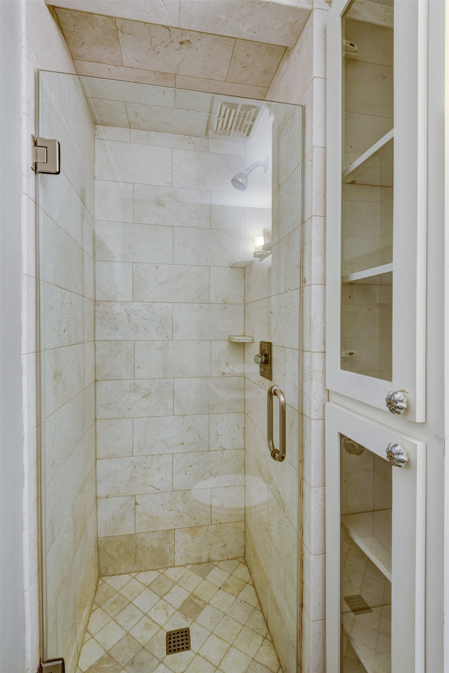 1313 Peden Street Property Photo 10