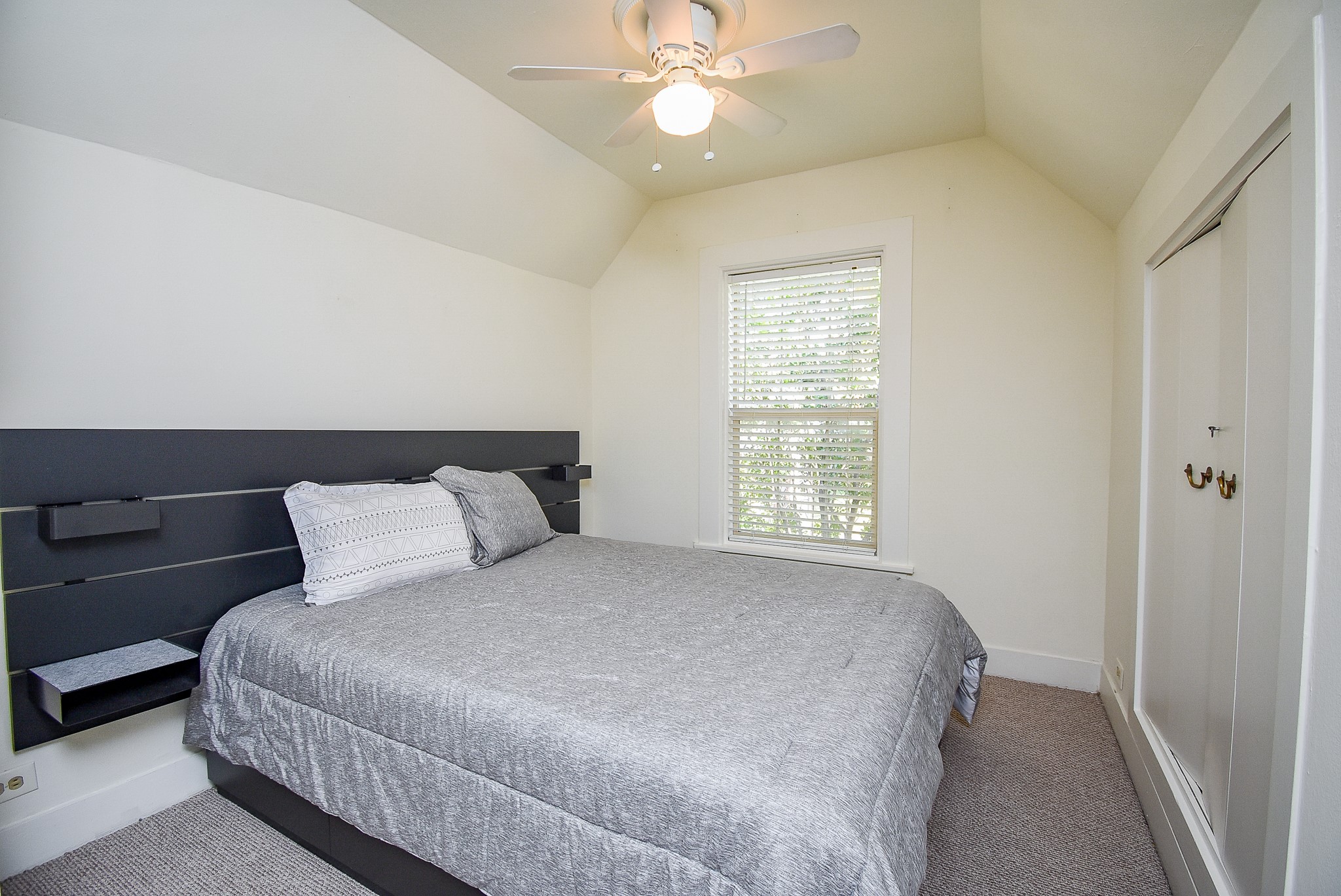 1313 Peden Street Property Photo 15