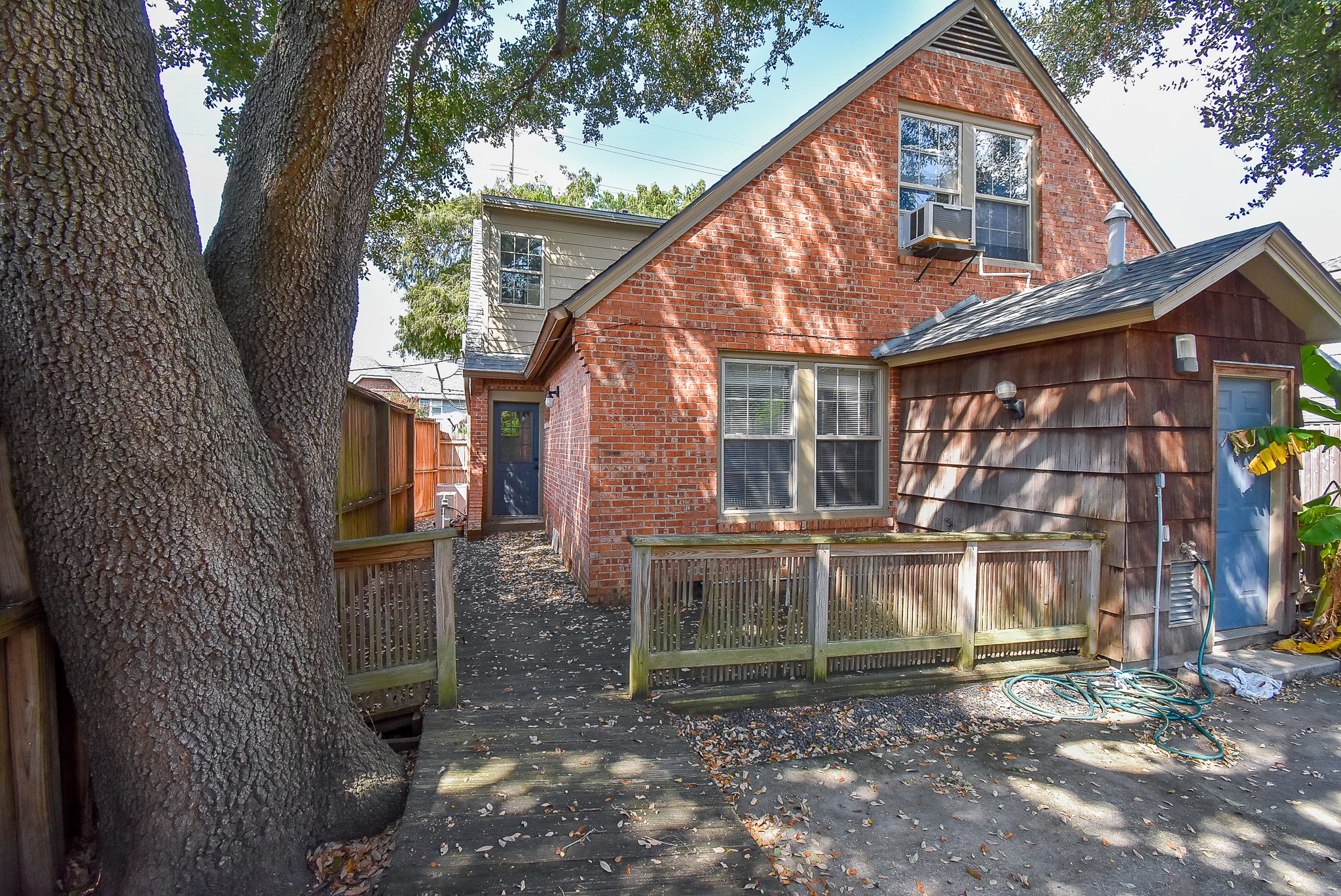 1313 Peden Street Property Photo 24