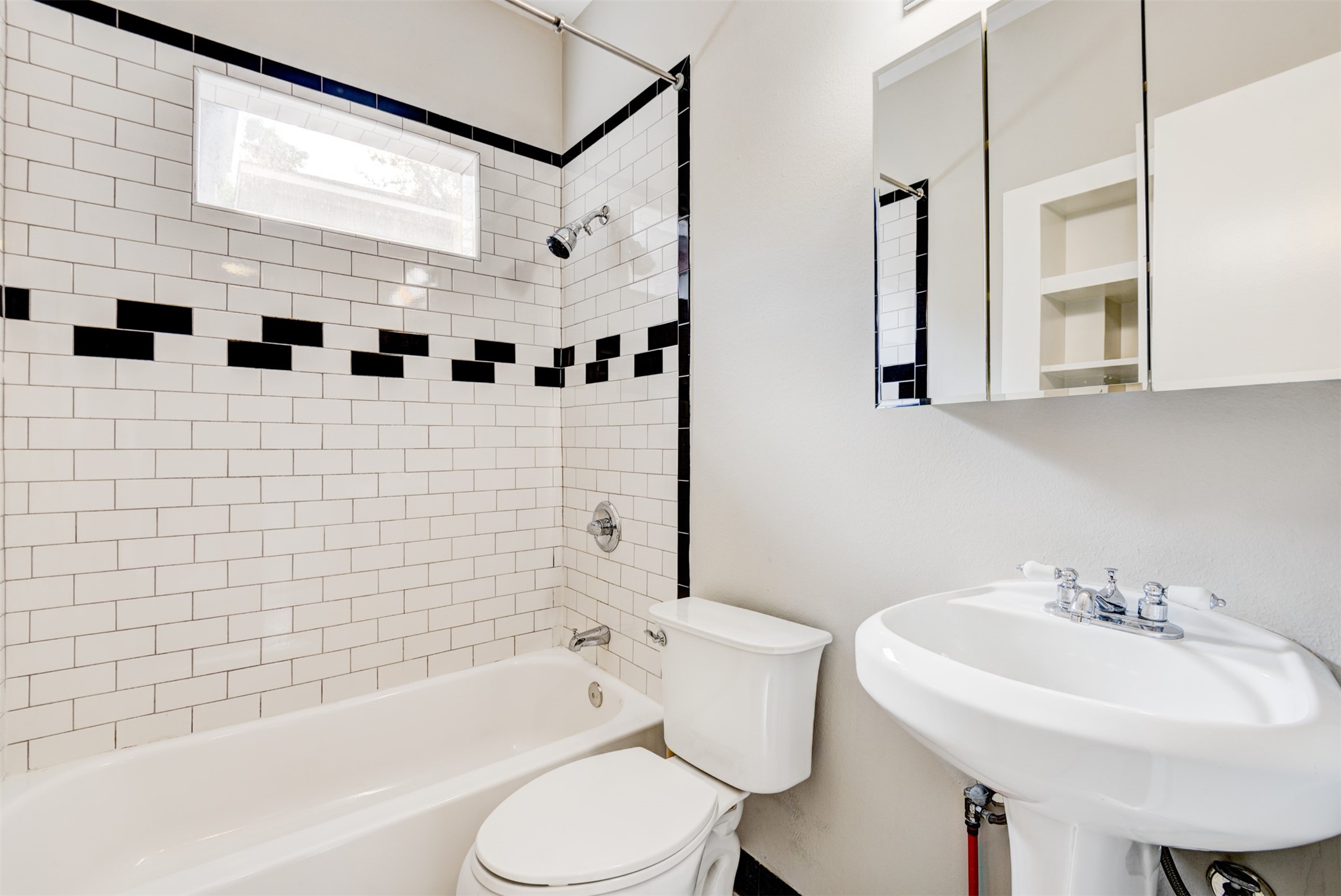 1313 Peden Street Property Photo 28