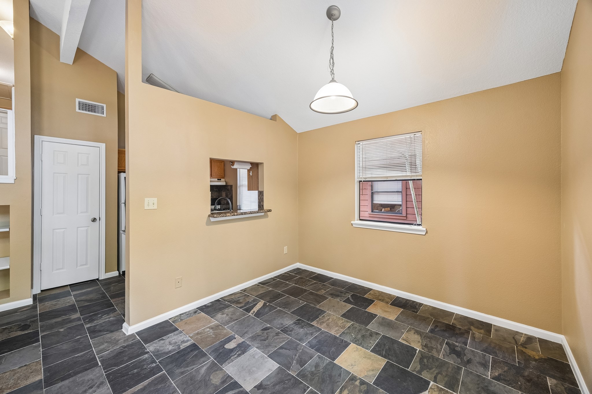 422 Nursery Road Property Photo 15