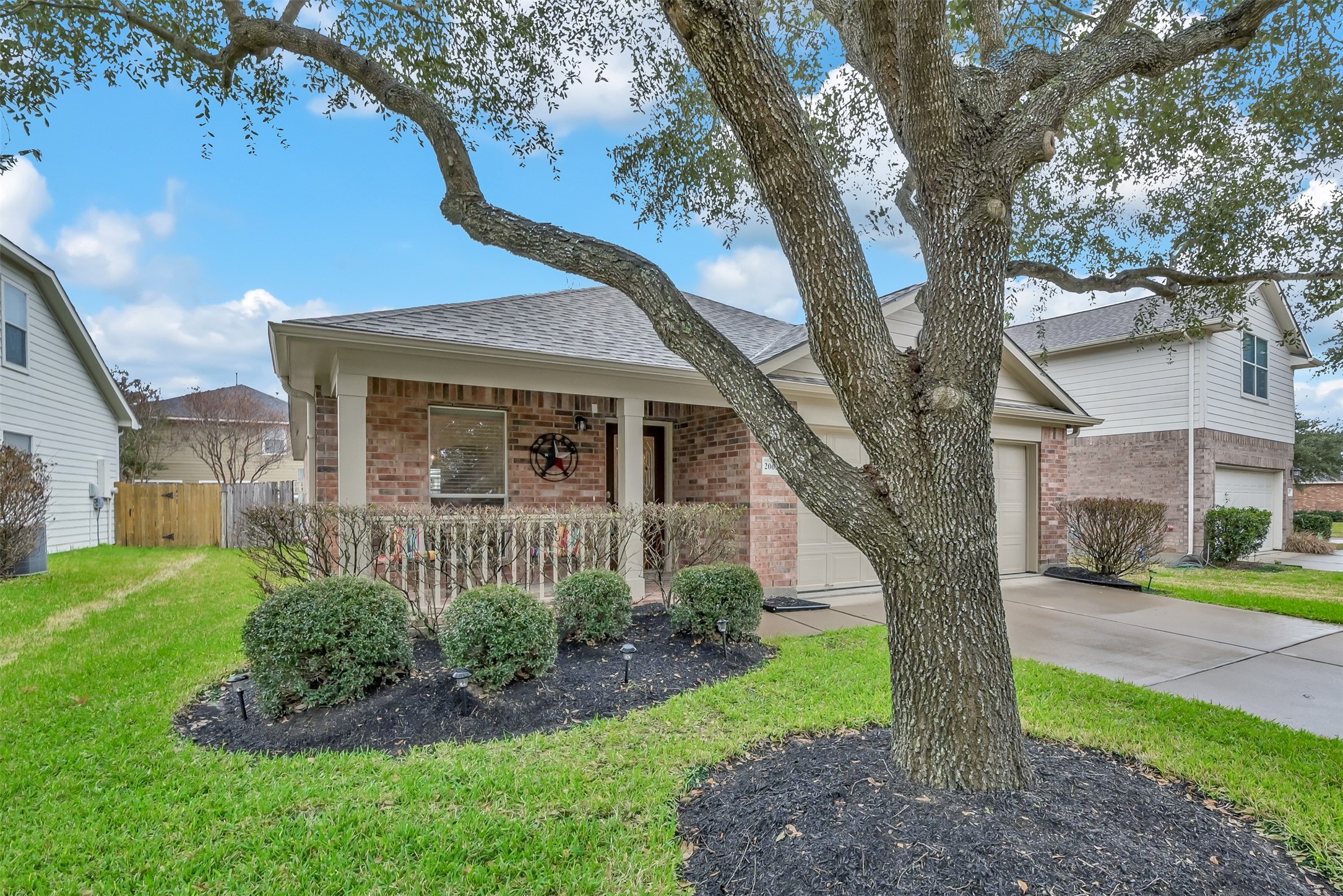 20623 Ranch Mill Lane Property Photo 2