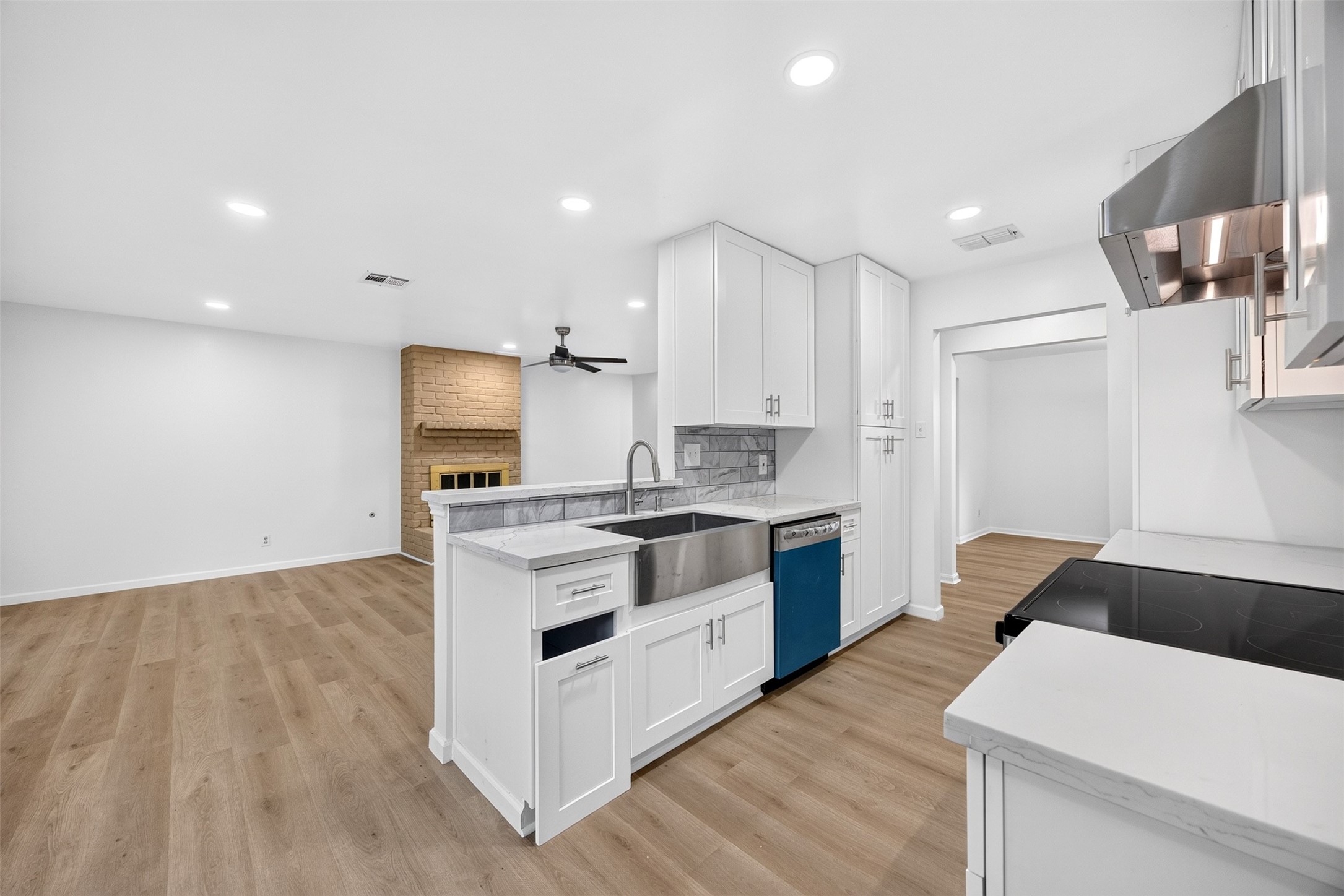 9231 Sandstone Street Property Photo 1