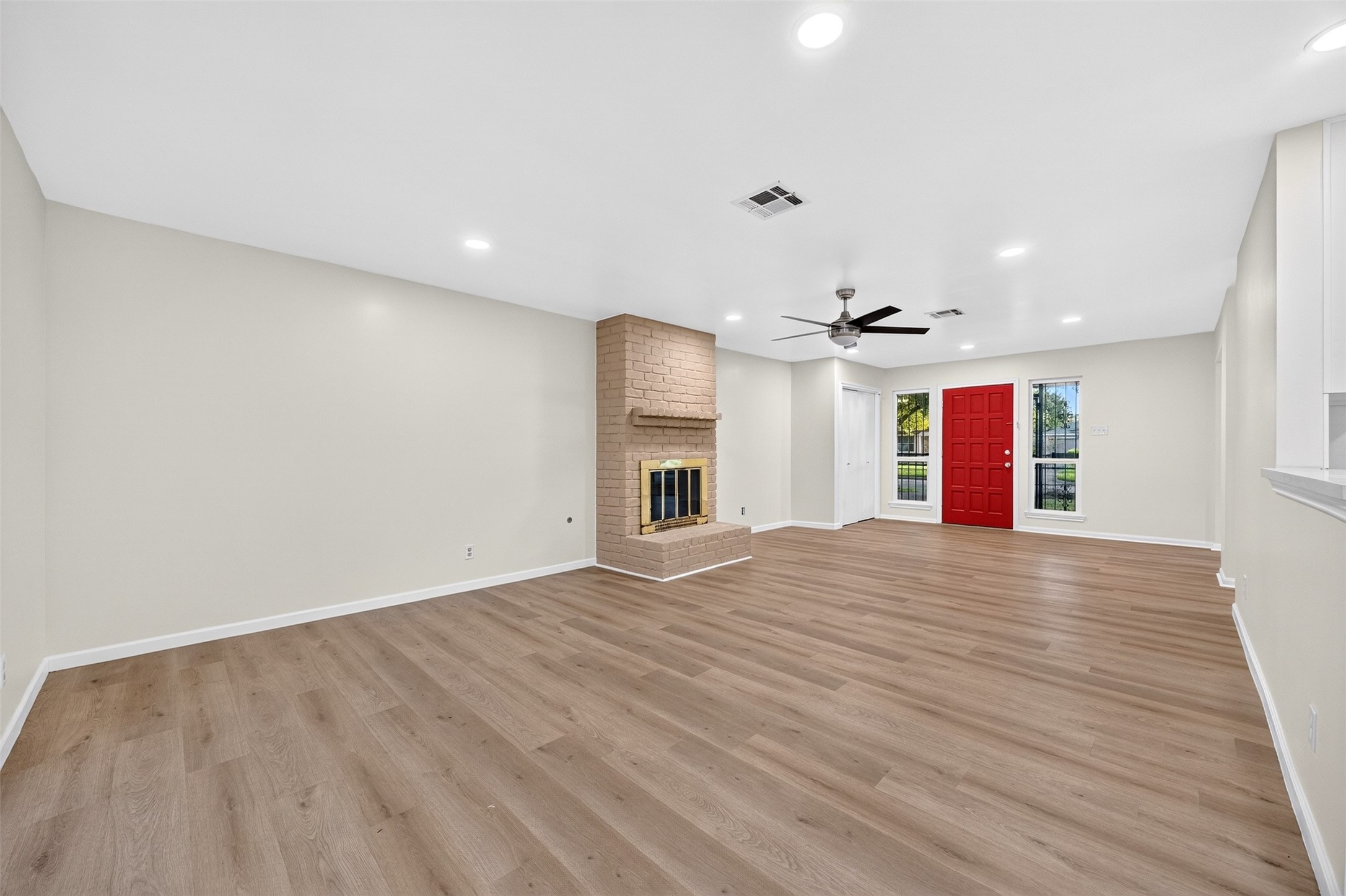 9231 Sandstone Street Property Photo 11