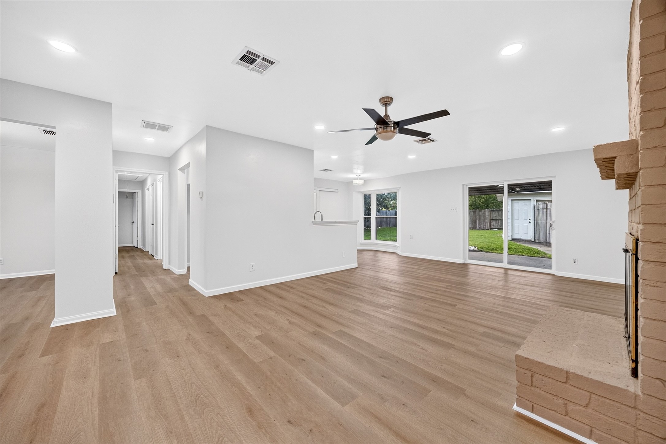 9231 Sandstone Street Property Photo 12