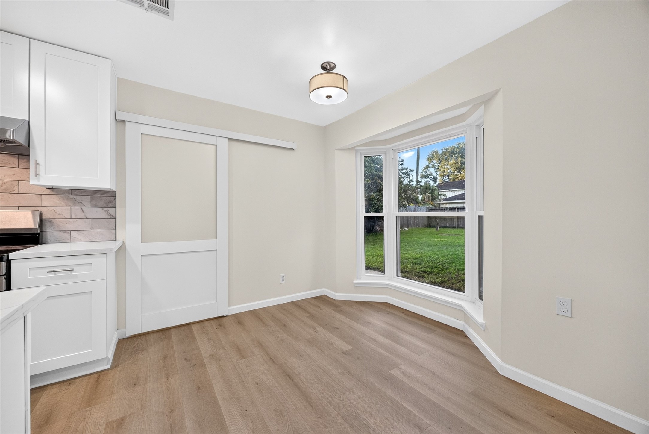 9231 Sandstone Street Property Photo 18