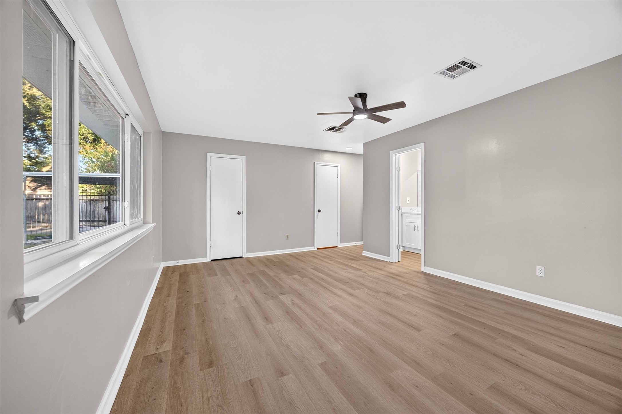9231 Sandstone Street Property Photo 22