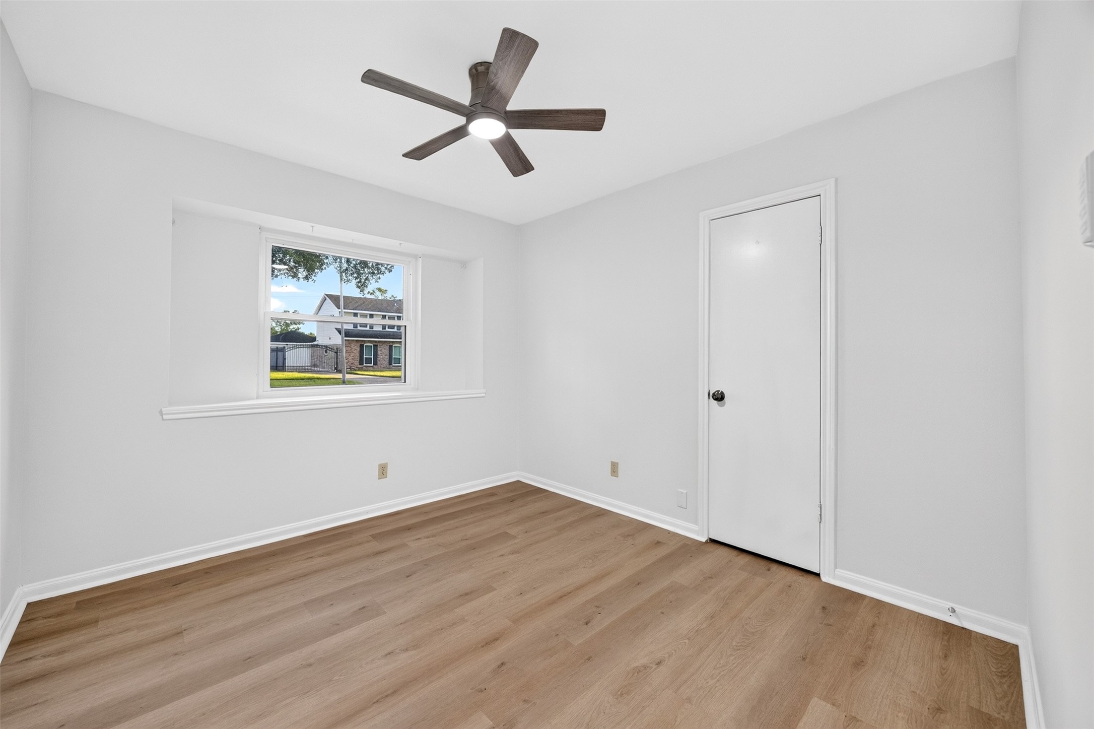 9231 Sandstone Street Property Photo 26