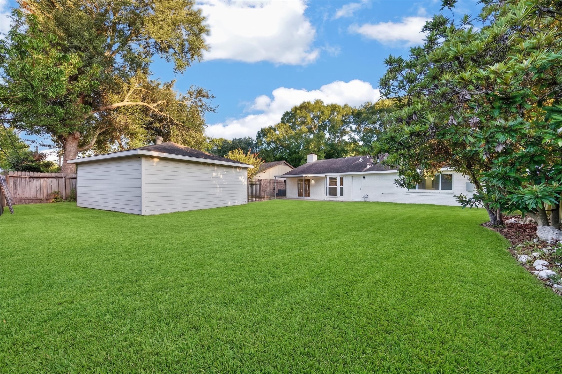 9231 Sandstone Street Property Photo 34