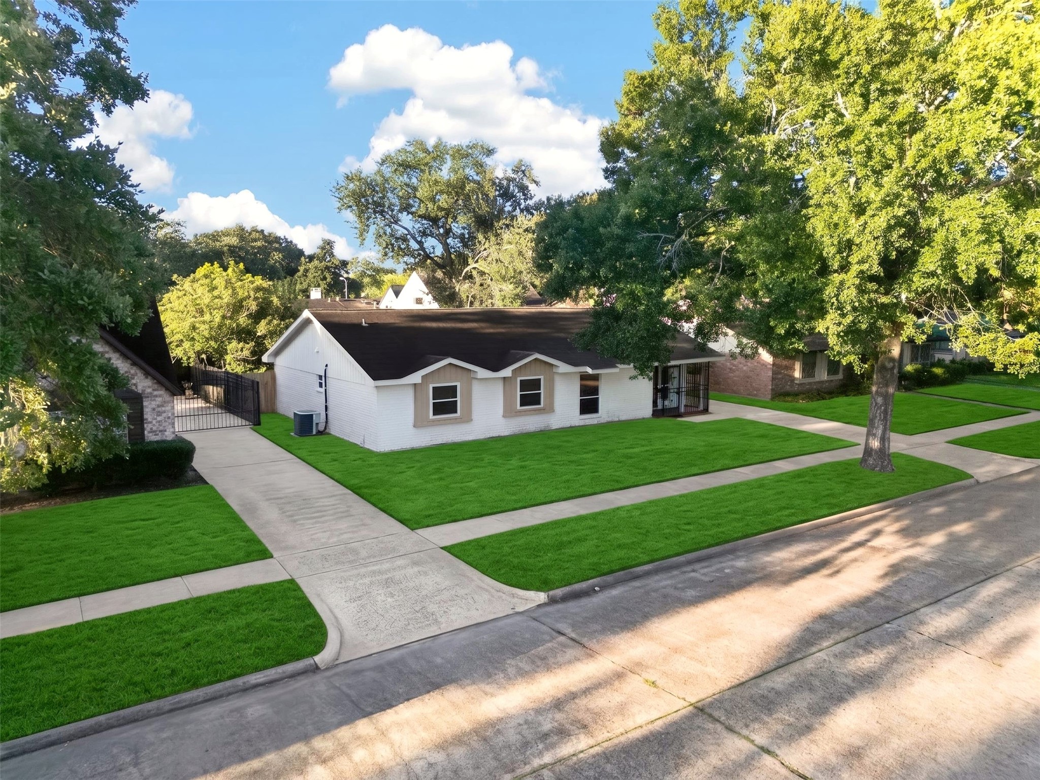 9231 Sandstone Street Property Photo 35