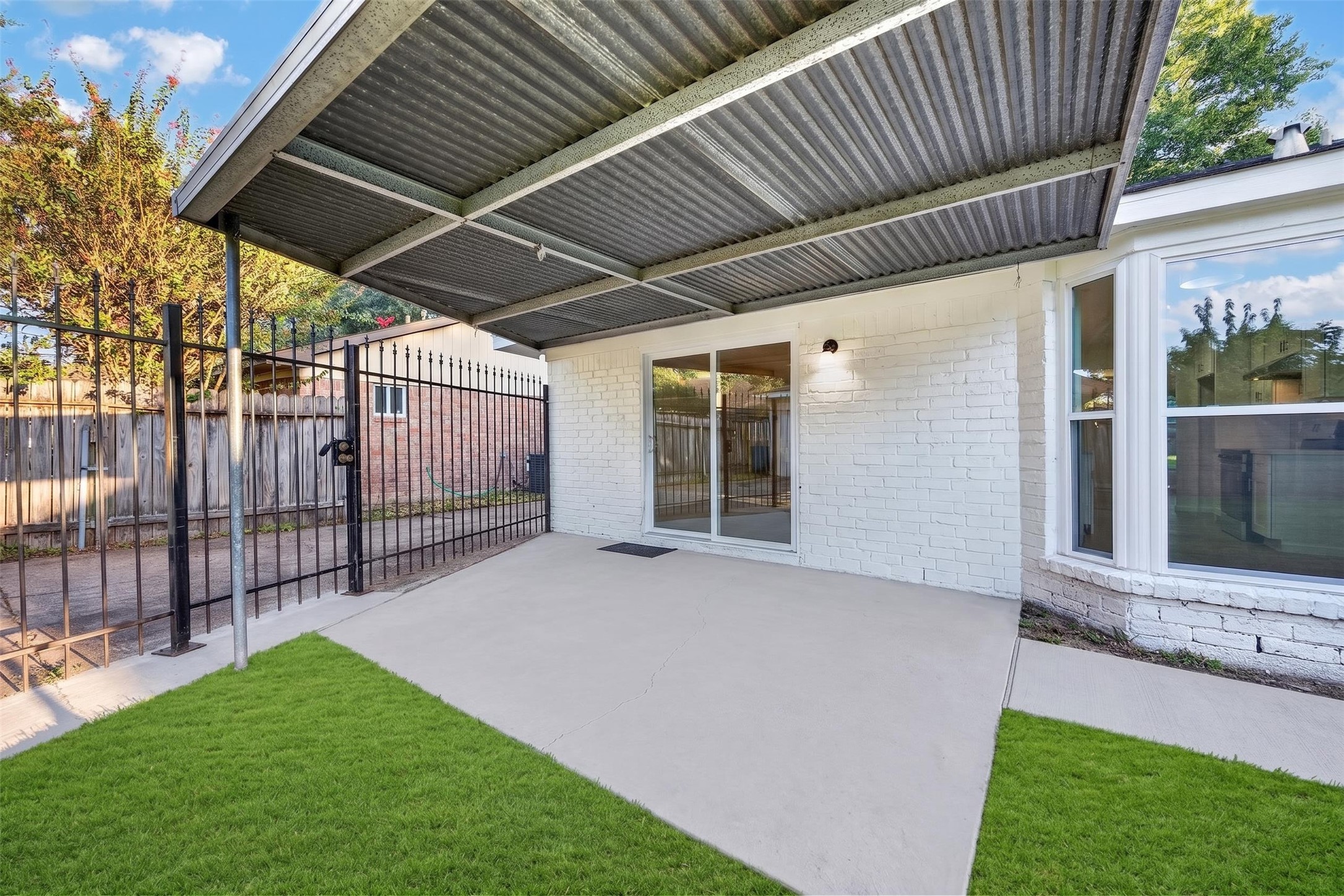 9231 Sandstone Street Property Photo 37