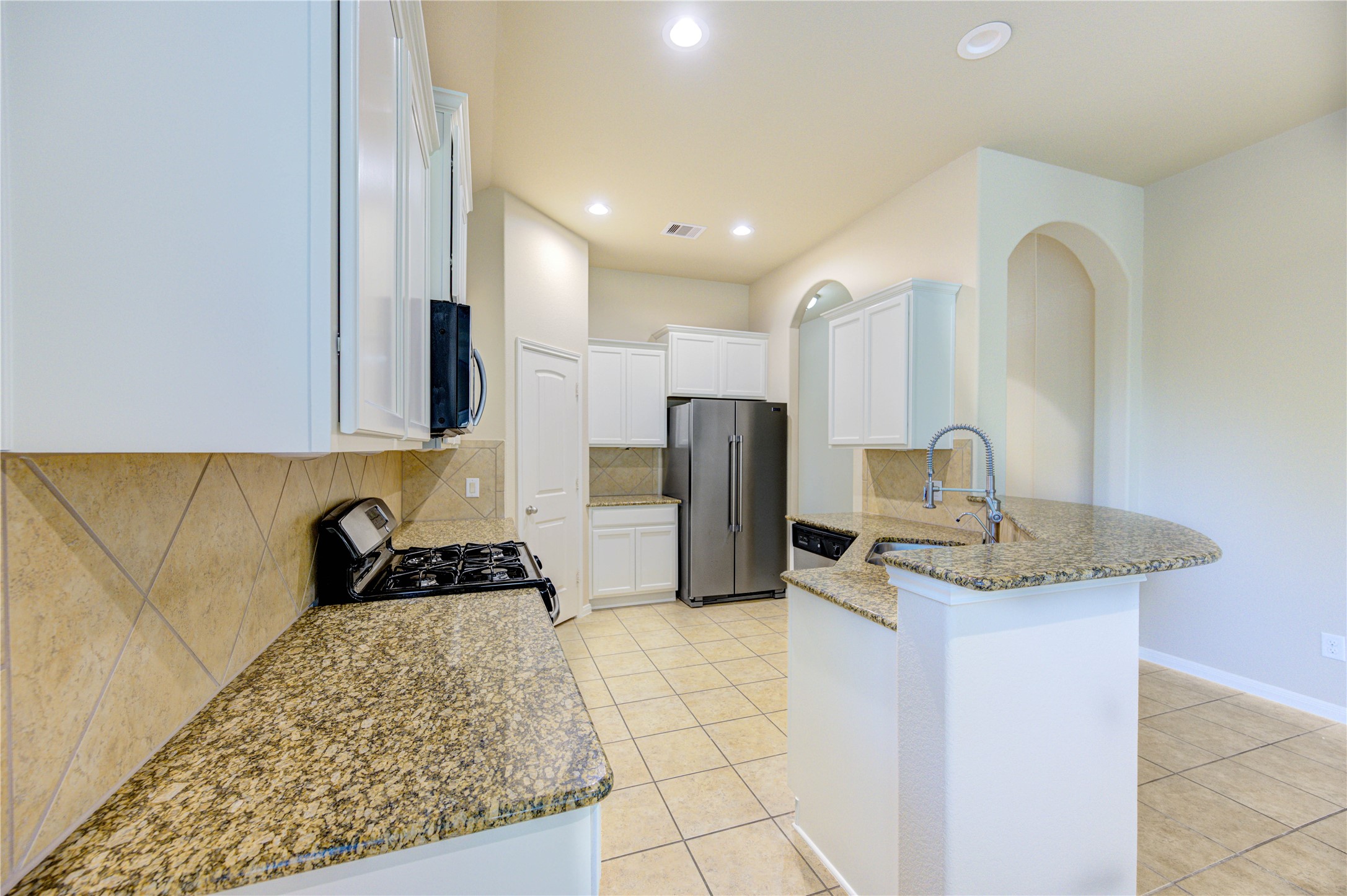 19306 Boulder Bay Lane Property Photo 10