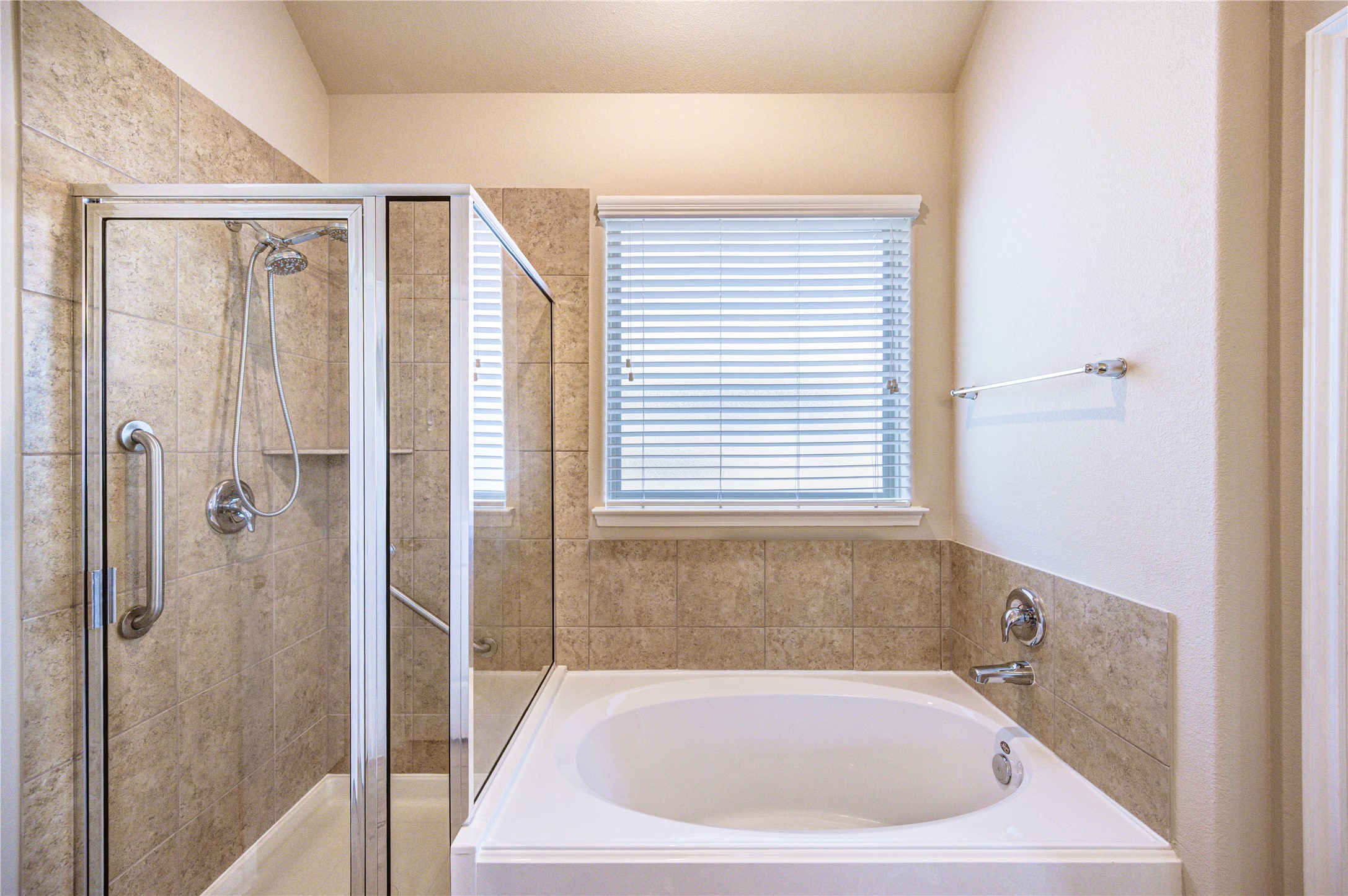 19306 Boulder Bay Lane Property Photo 27