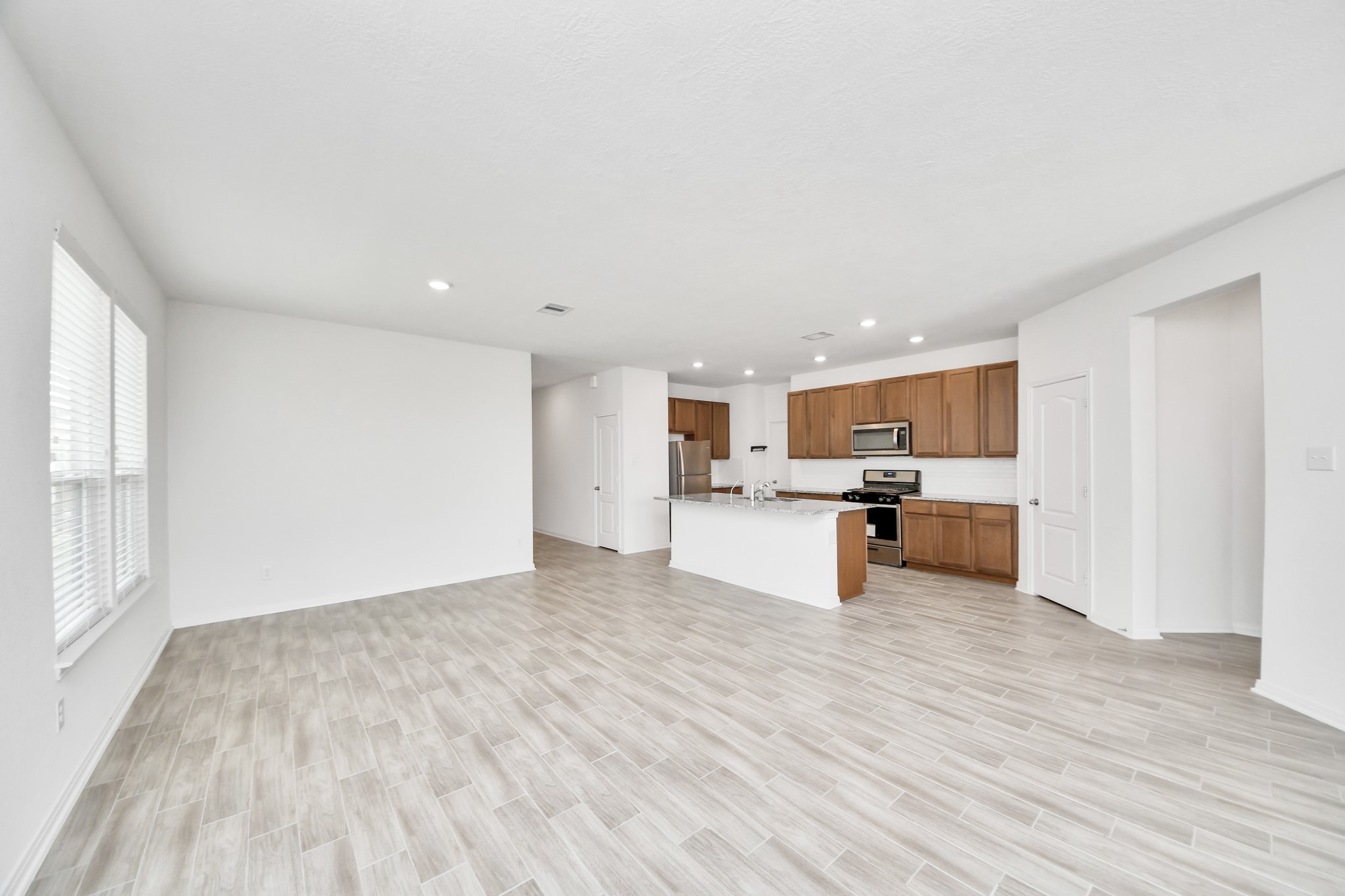1270 Glendora Drive Property Photo 8
