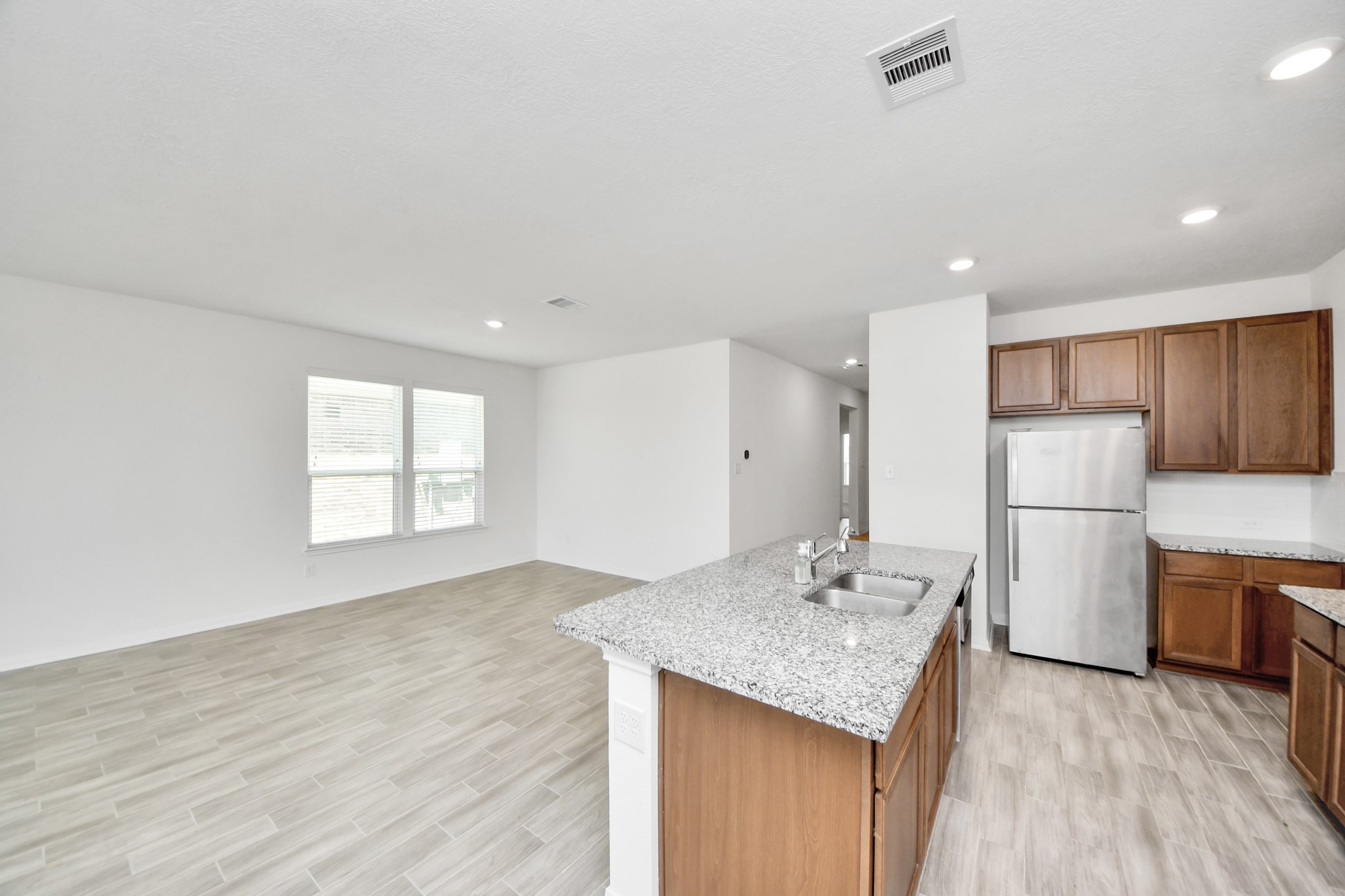 1270 Glendora Drive Property Photo 18