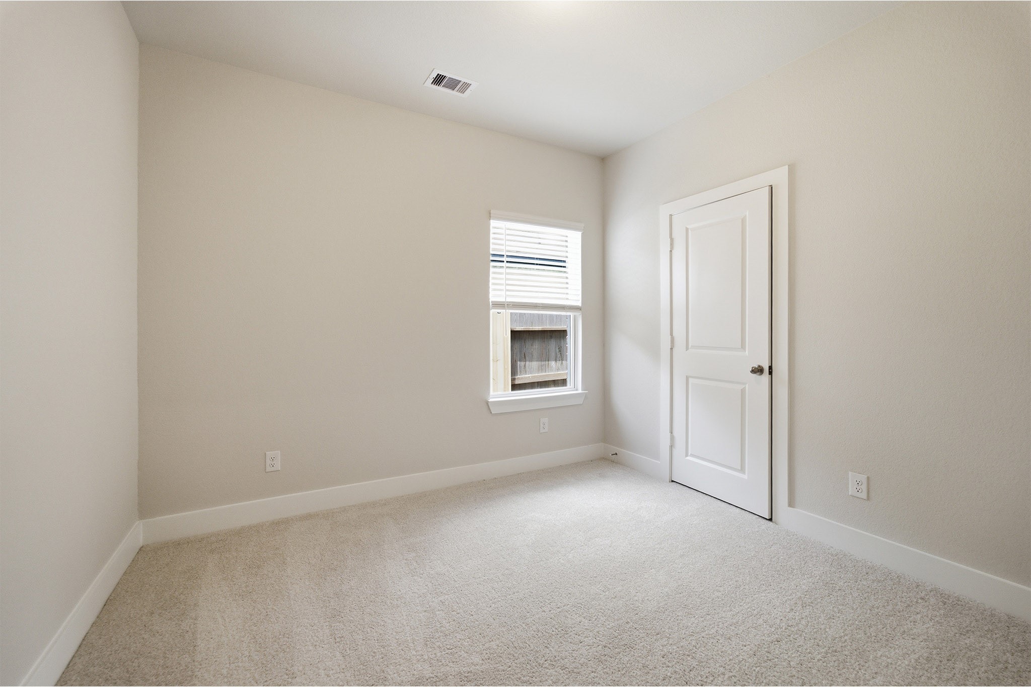 9006 Gull Canyon Property Photo 9