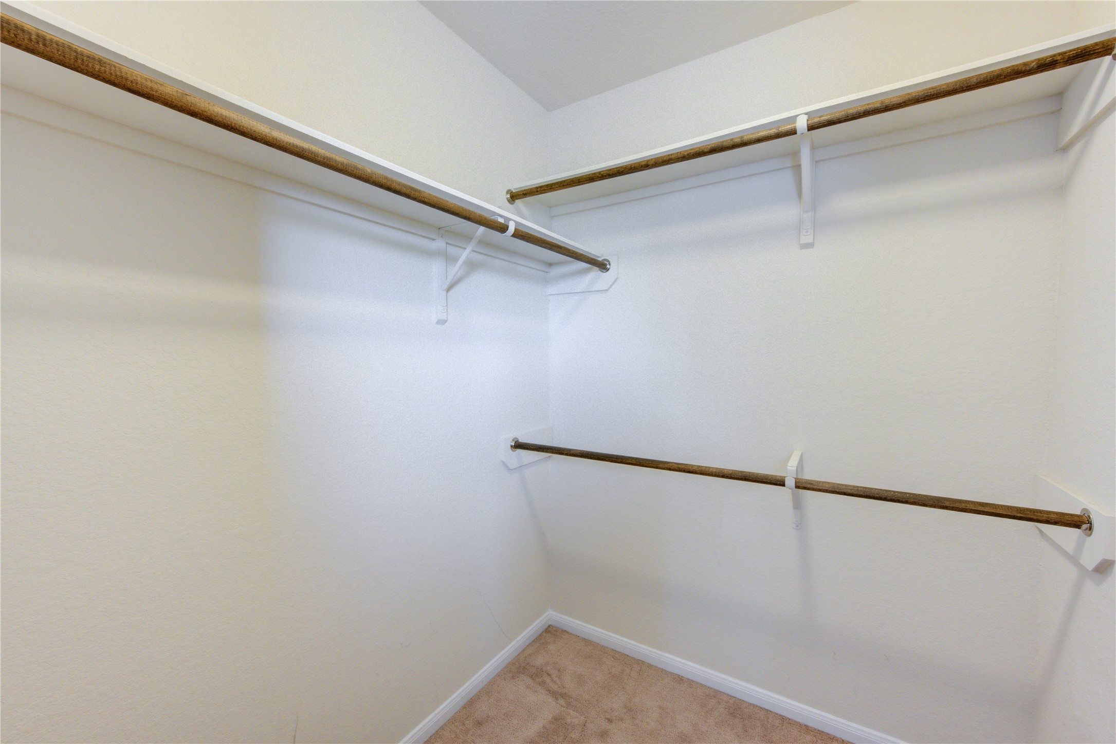 10907 Woodland Leaf Lane Property Photo 29