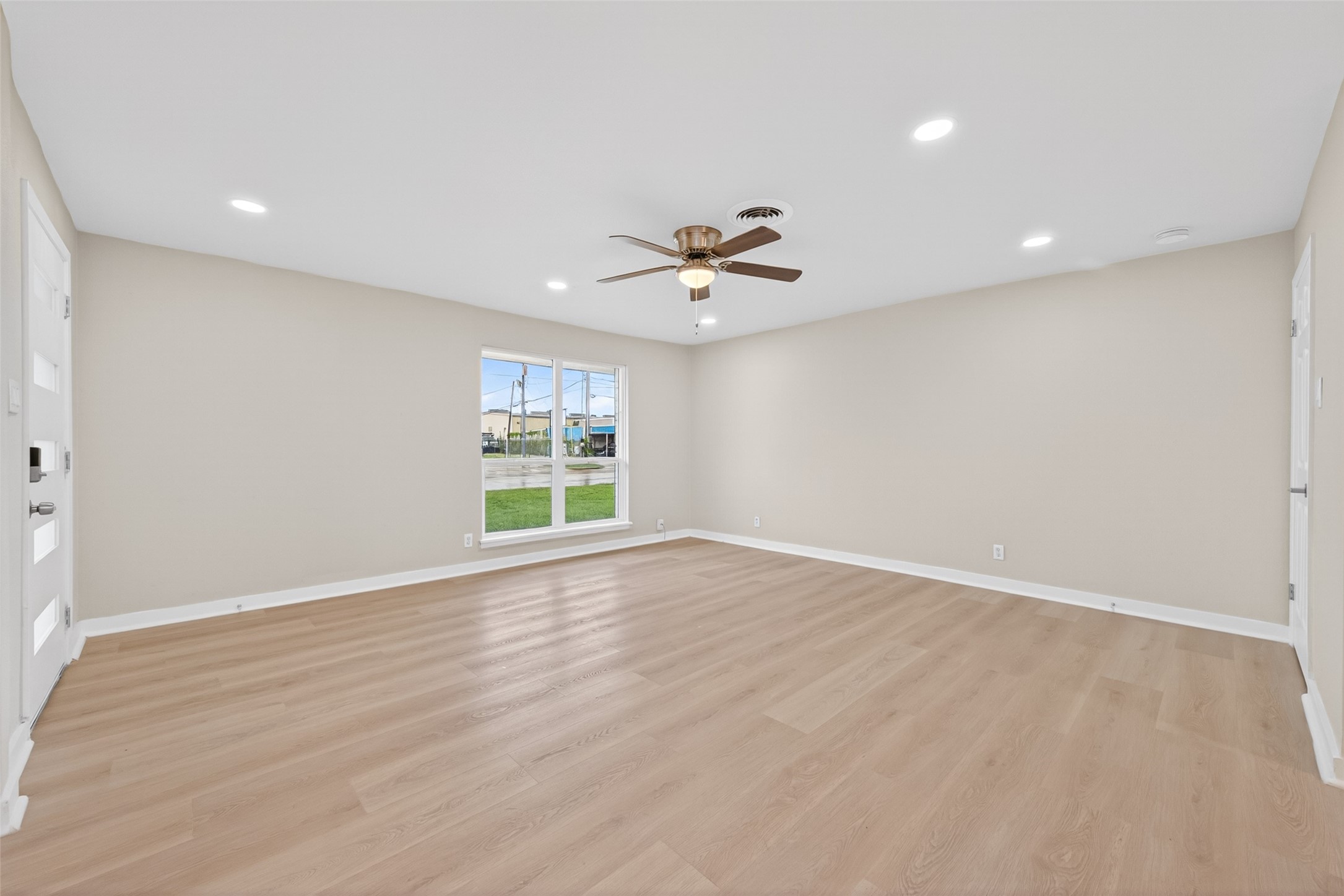 1341 Conrad Sauer Drive Property Photo 6
