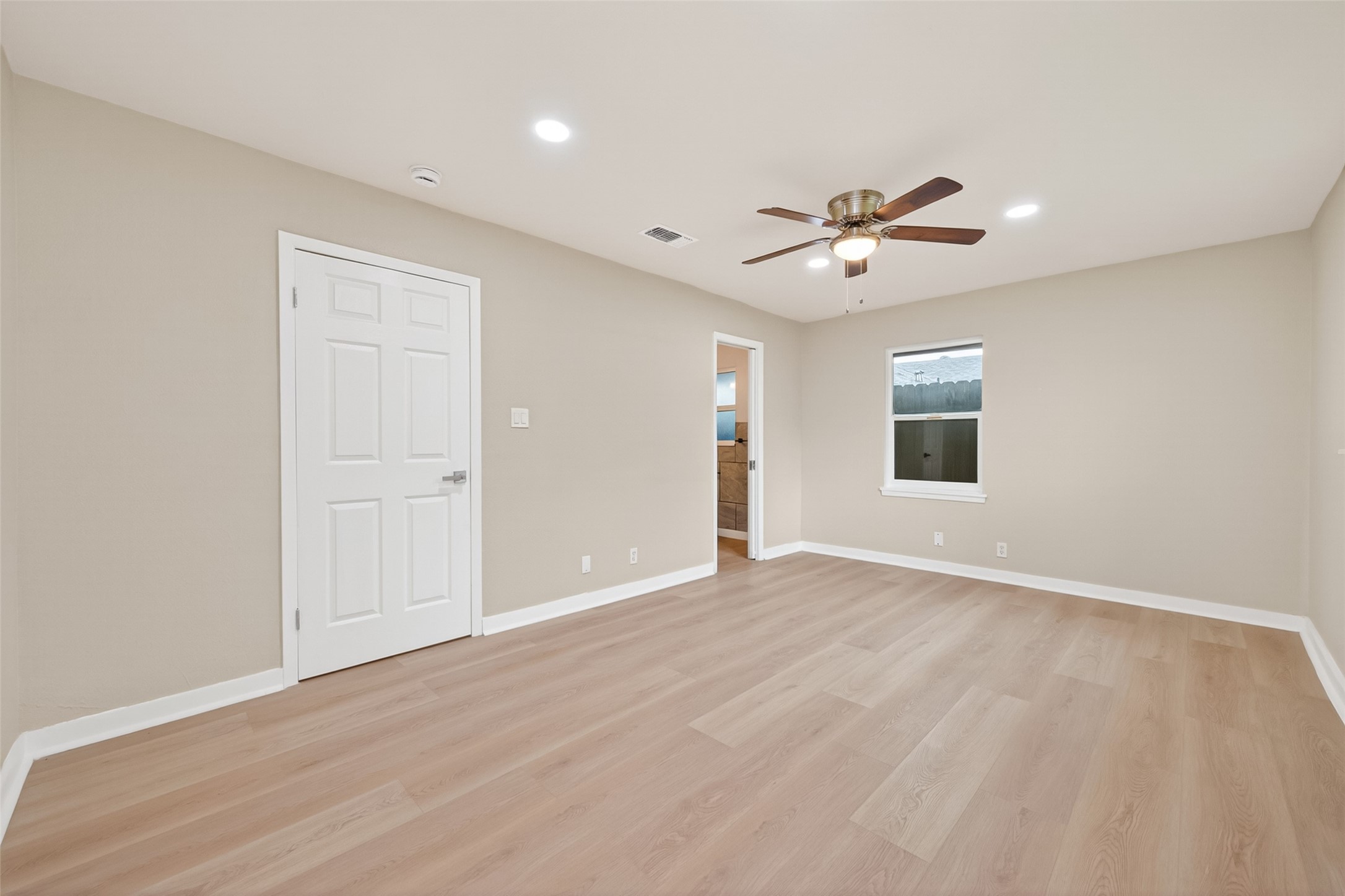 1341 Conrad Sauer Drive Property Photo 21