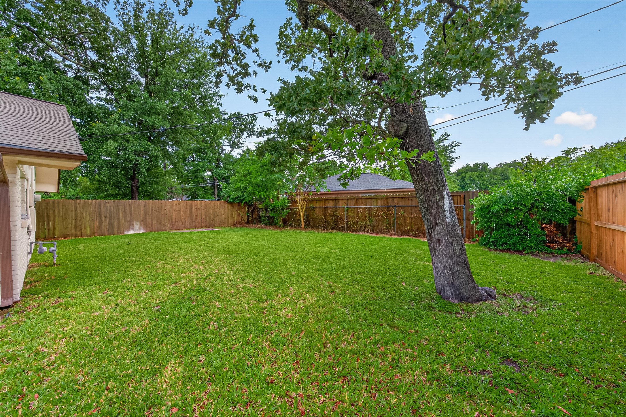 1341 Conrad Sauer Drive Property Photo 30