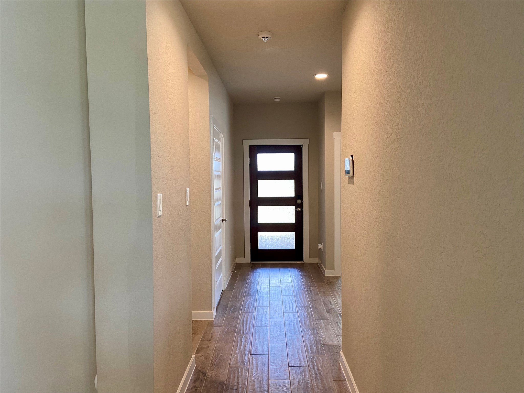 28503 Hannahs Harbor Lane Property Photo 14