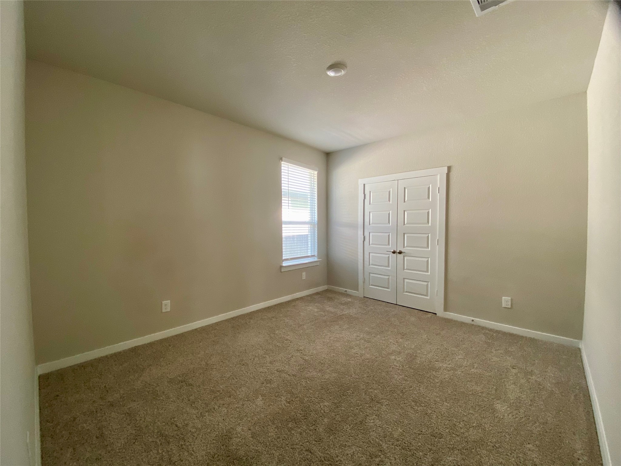 28503 Hannahs Harbor Lane Property Photo 18