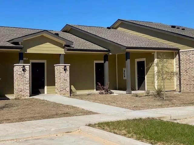 505 Sunset Drive 100 Property Photo 1