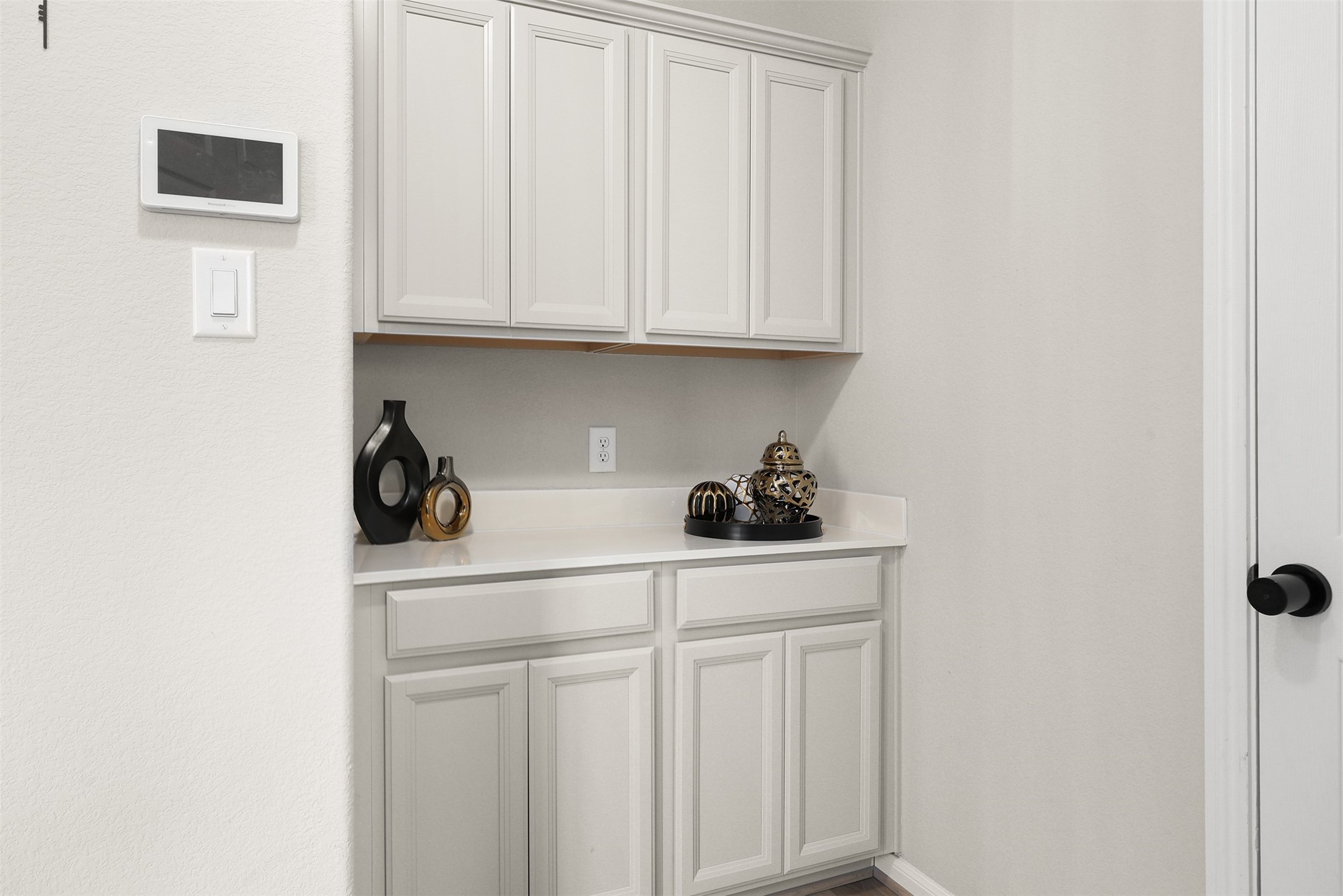 2223 Islawild Way Property Photo 7