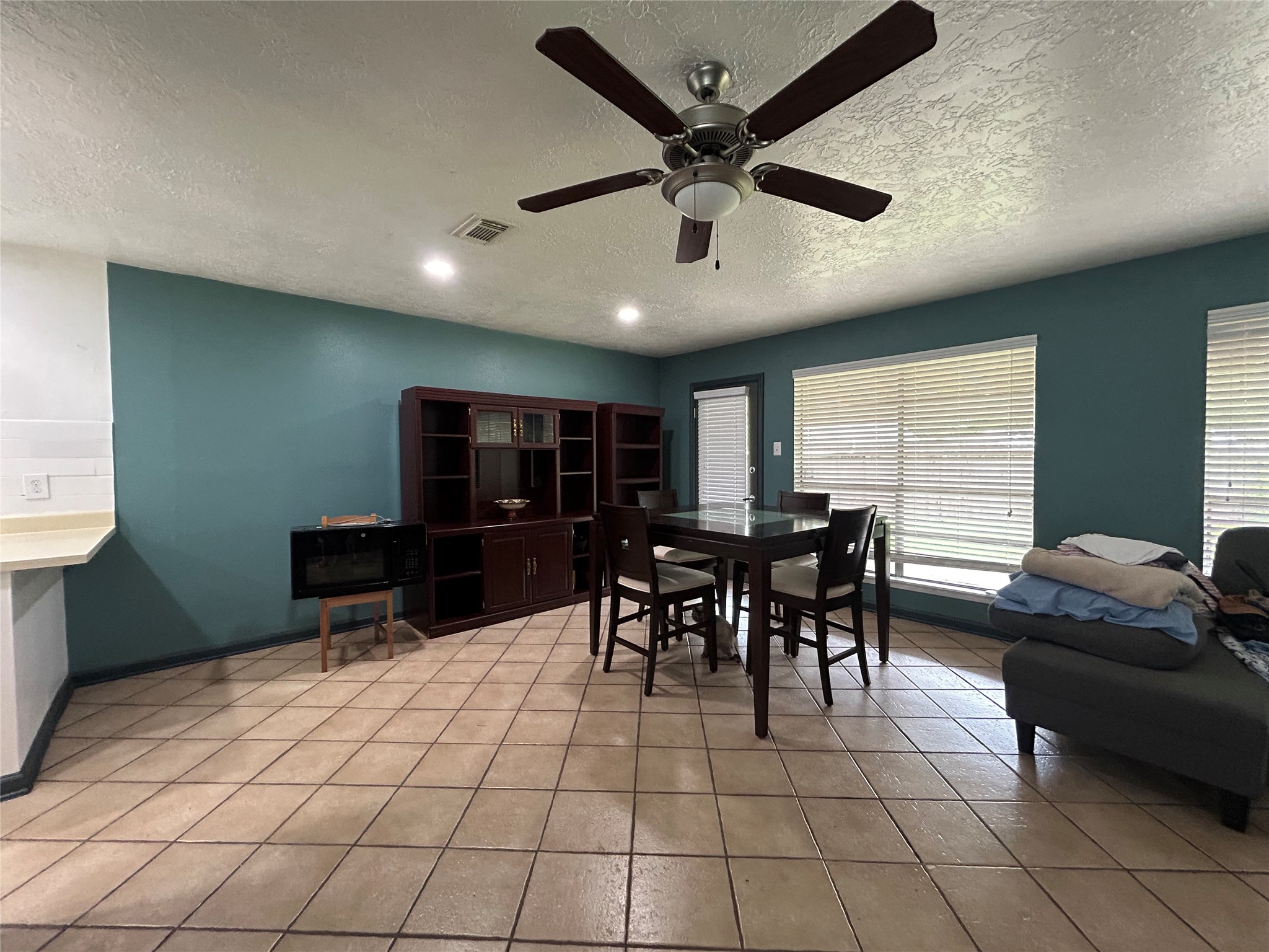 17311 Heritage Bay Drive Property Photo 4
