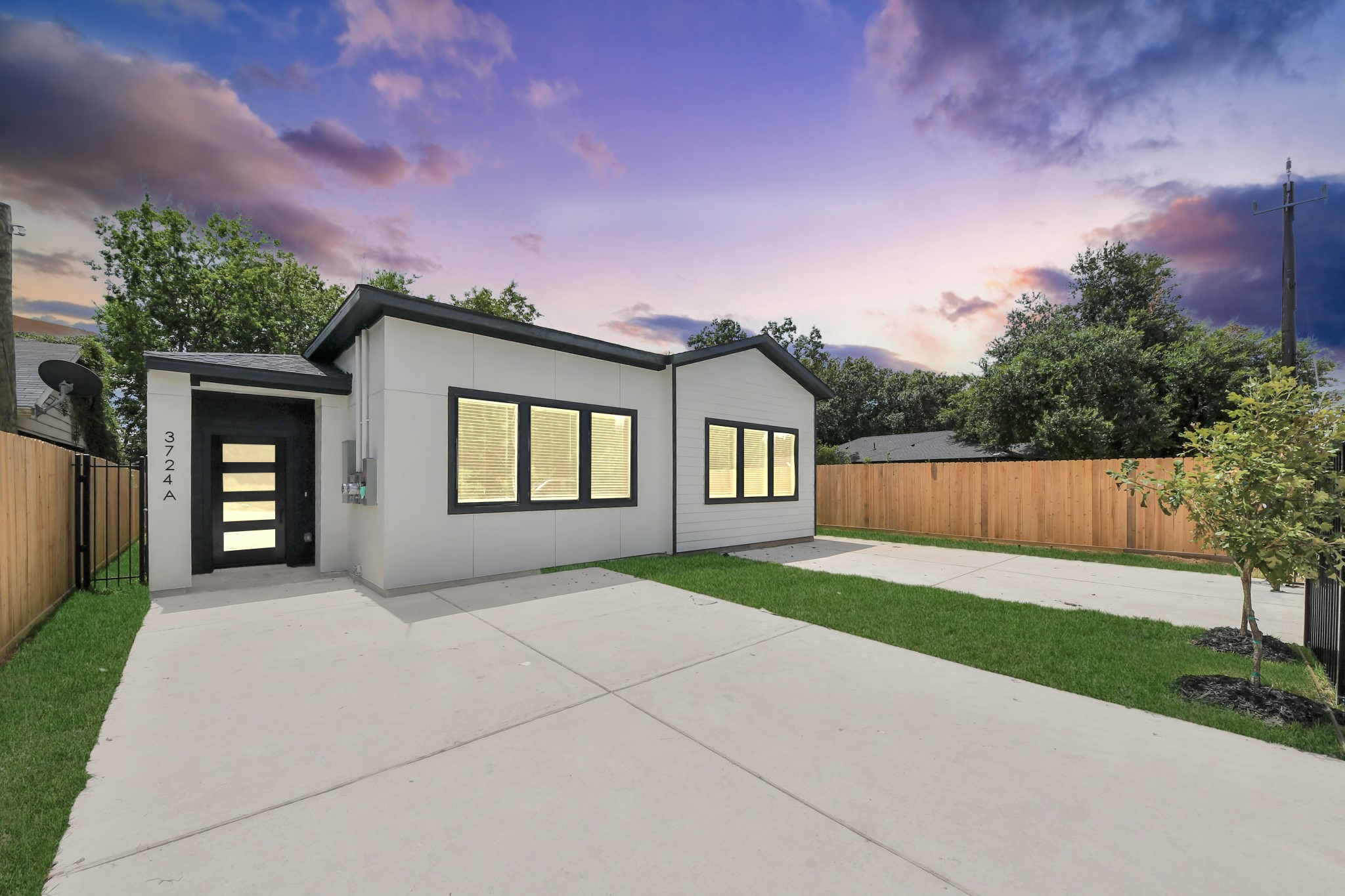 3724 Rebecca Street A Property Photo 2