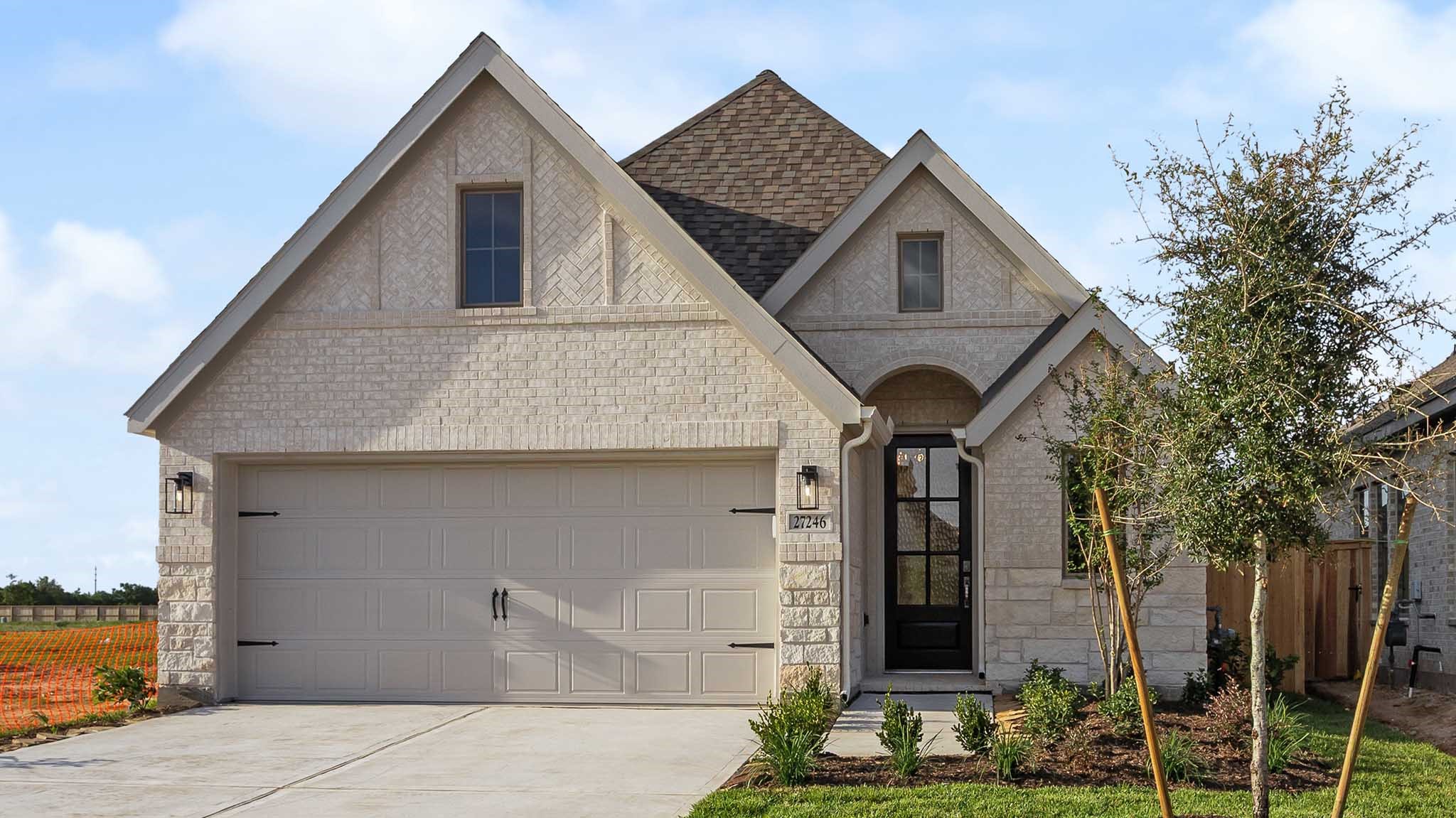 27246 Scarlet Paint Brush Drive Property Photo 1