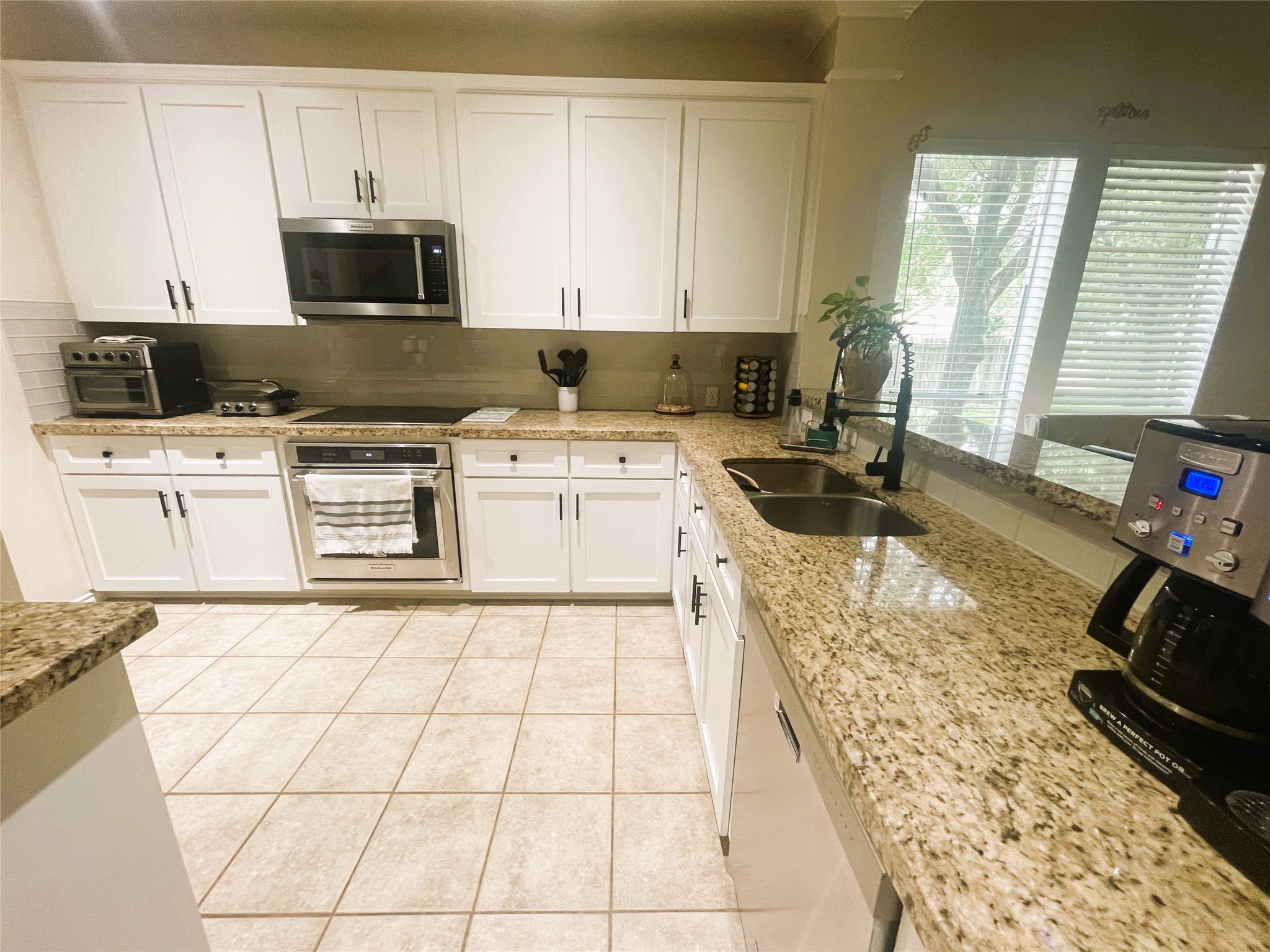 3103 Willow Trace Court Property Photo 10