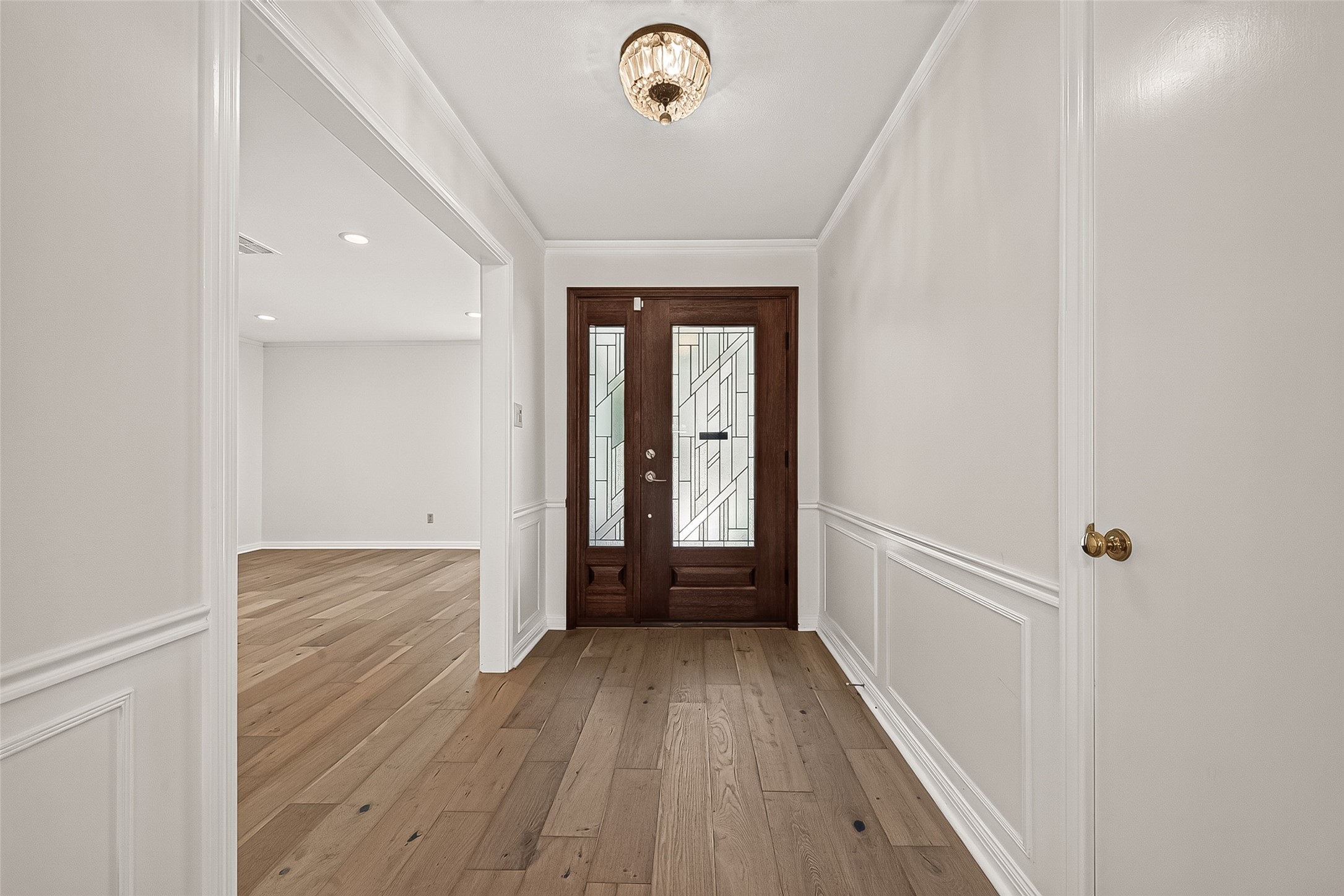 12411 Pinerock Lane Property Photo 9