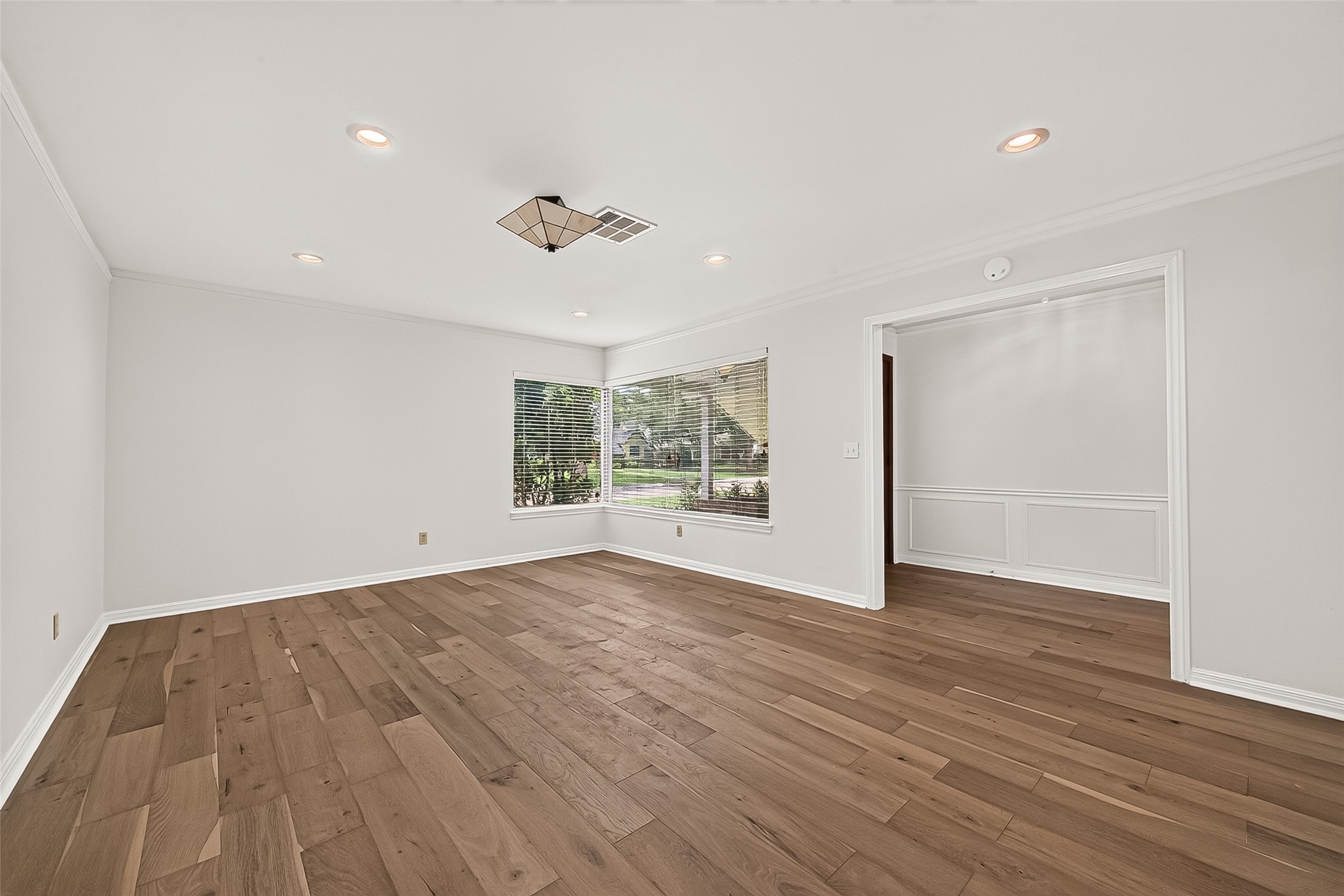 12411 Pinerock Lane Property Photo 11