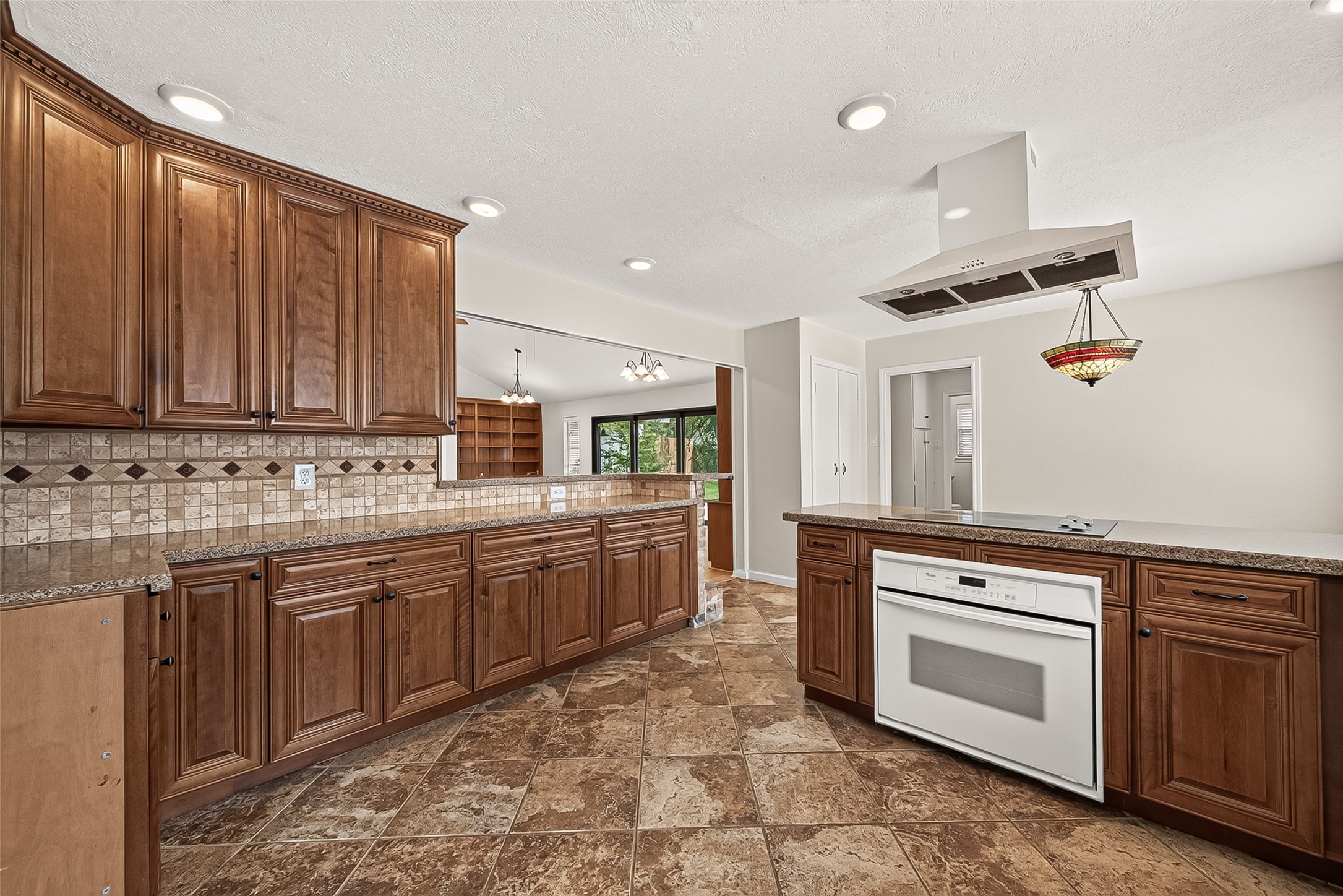 12411 Pinerock Lane Property Photo 20