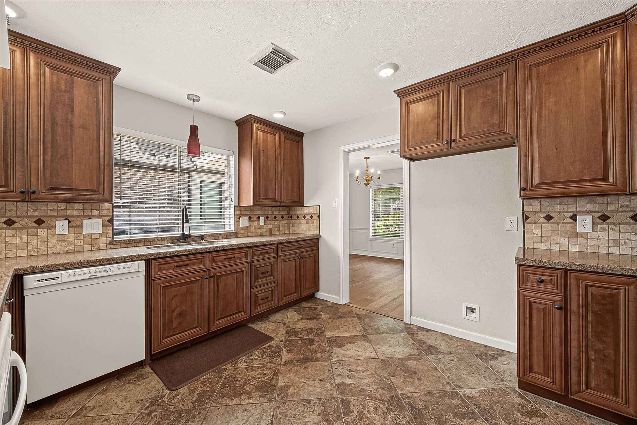 12411 Pinerock Lane Property Photo 22