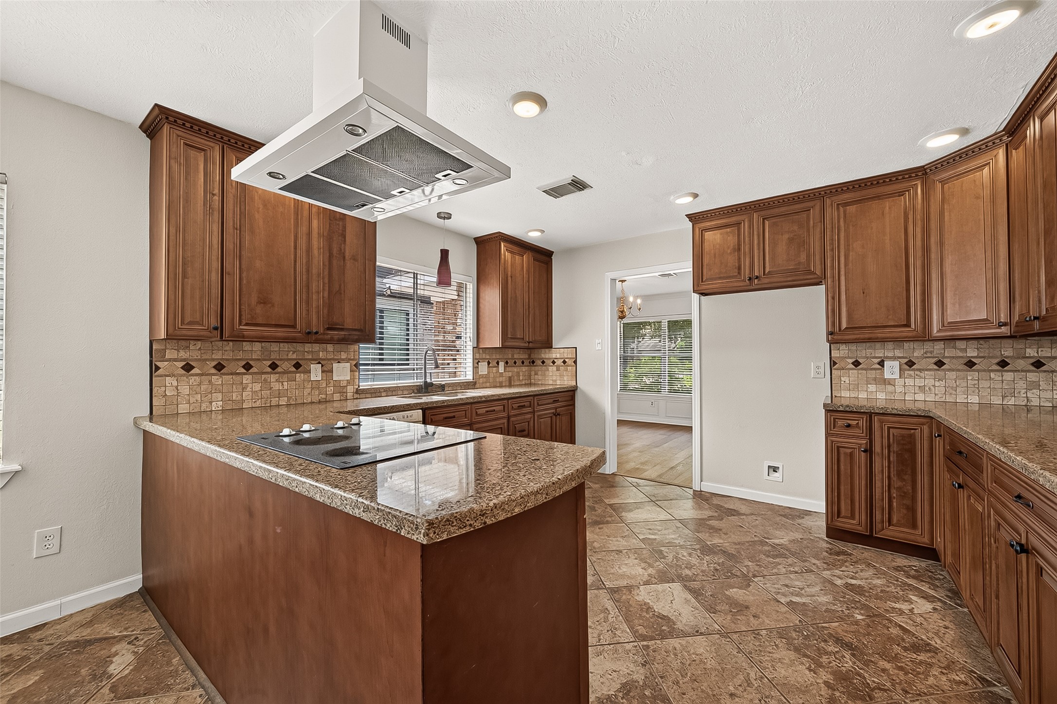 12411 Pinerock Lane Property Photo 24