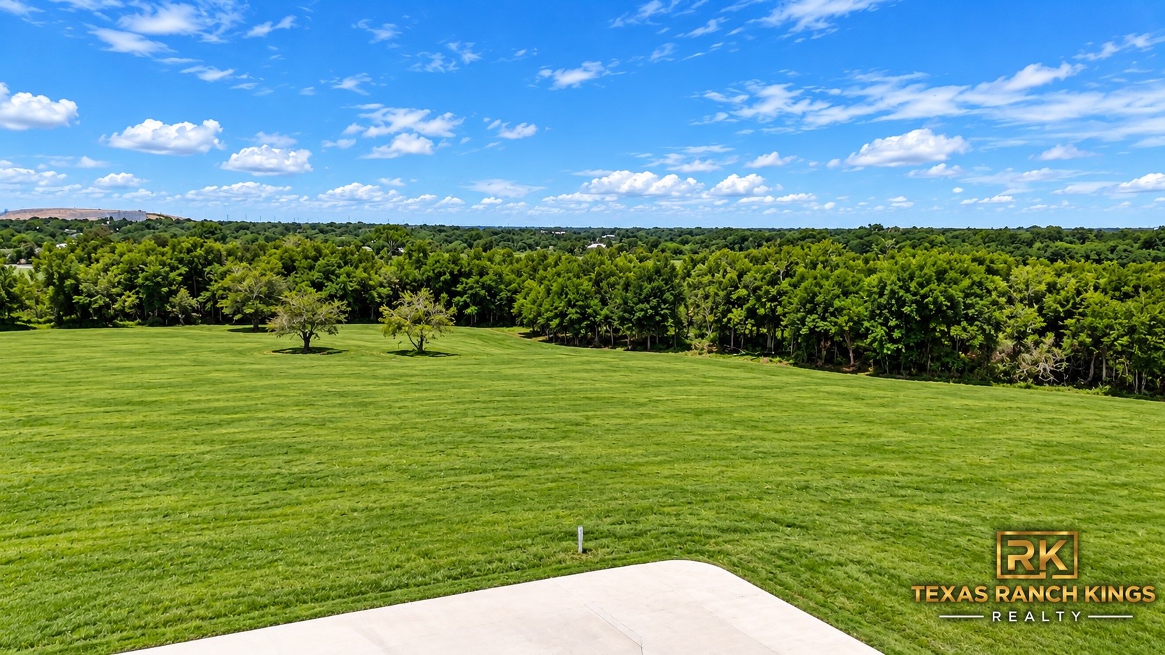 1915 Rymal Ranch Road Property Photo 2