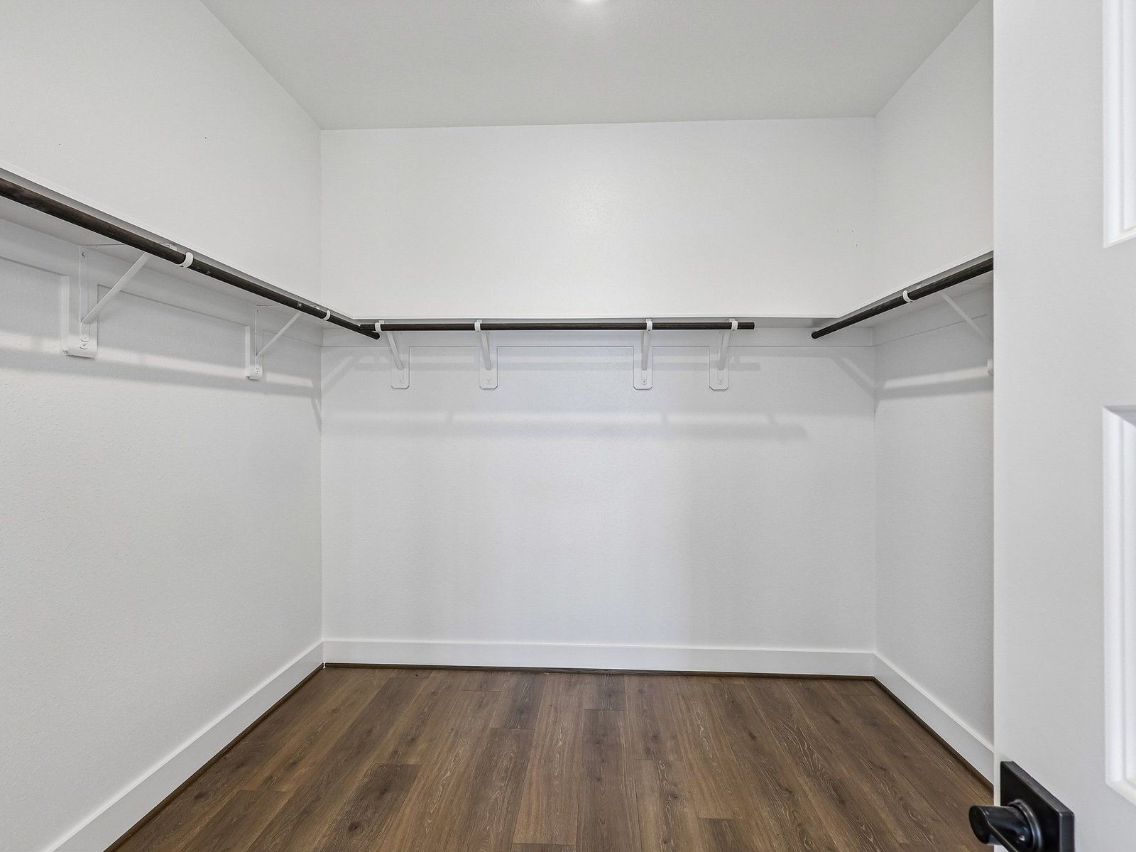 5507 Knight Court Property Photo 15