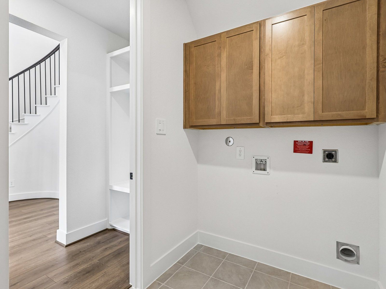 5507 Knight Court Property Photo 27