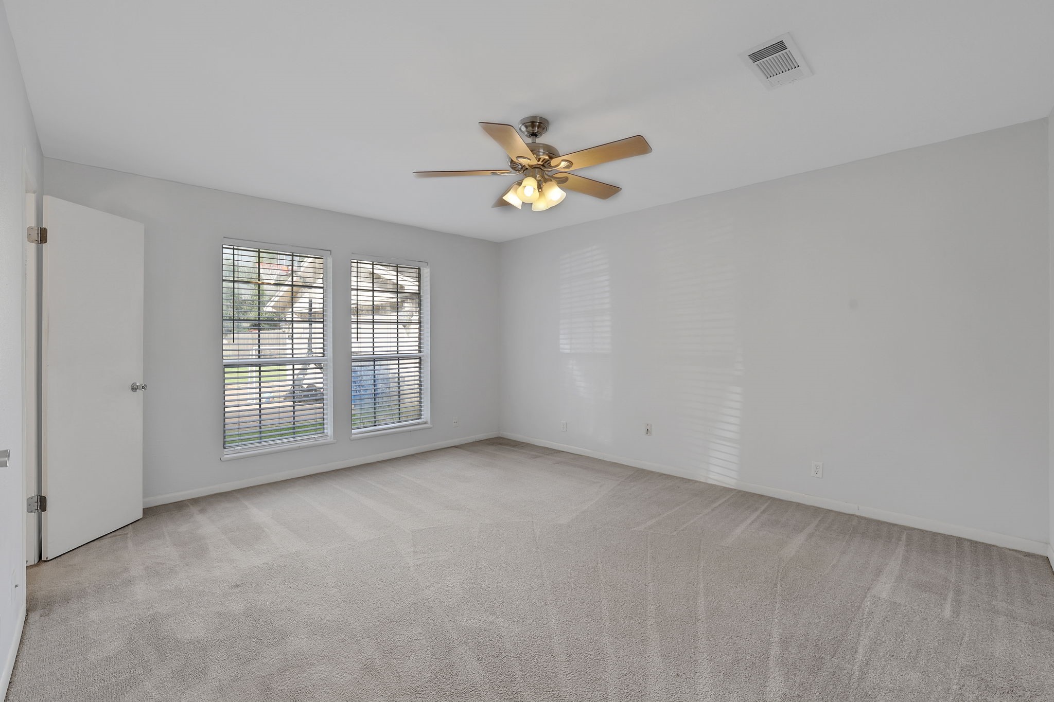 2403 Rosebud Street Property Photo 25