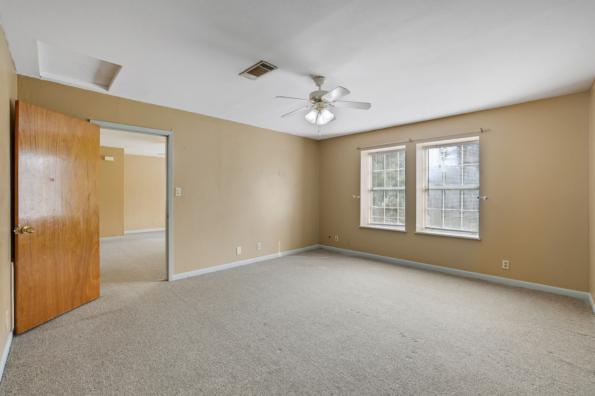 2403 Rosebud Street Property Photo 43
